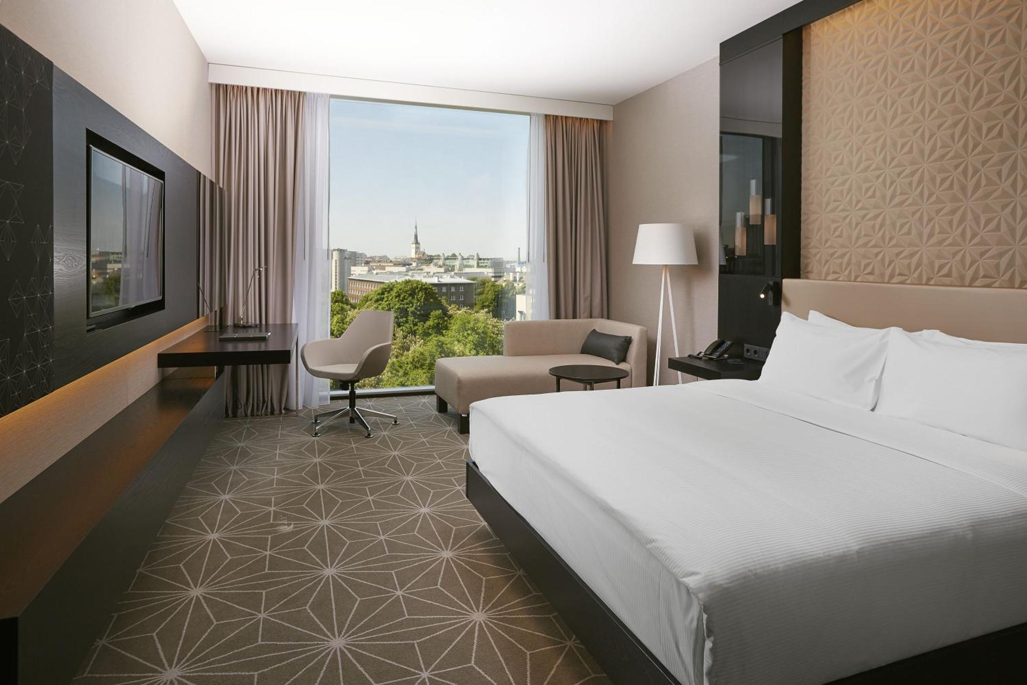 Deluxe King Room View
