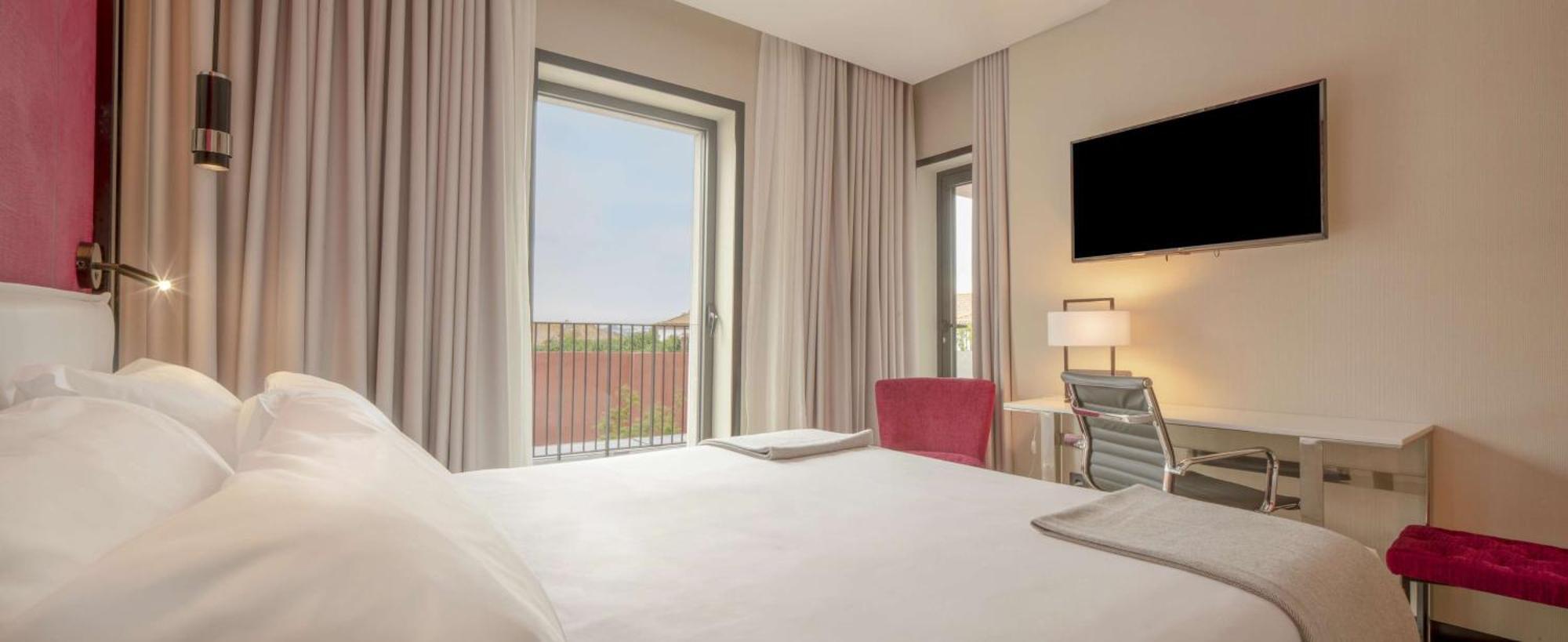 Superior Double or Twin Room Extra Bed