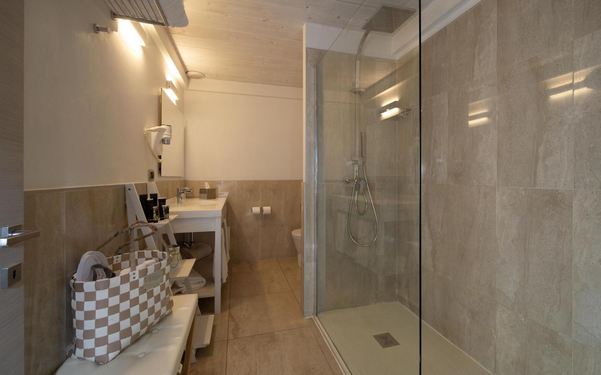 Suite Spa Bath