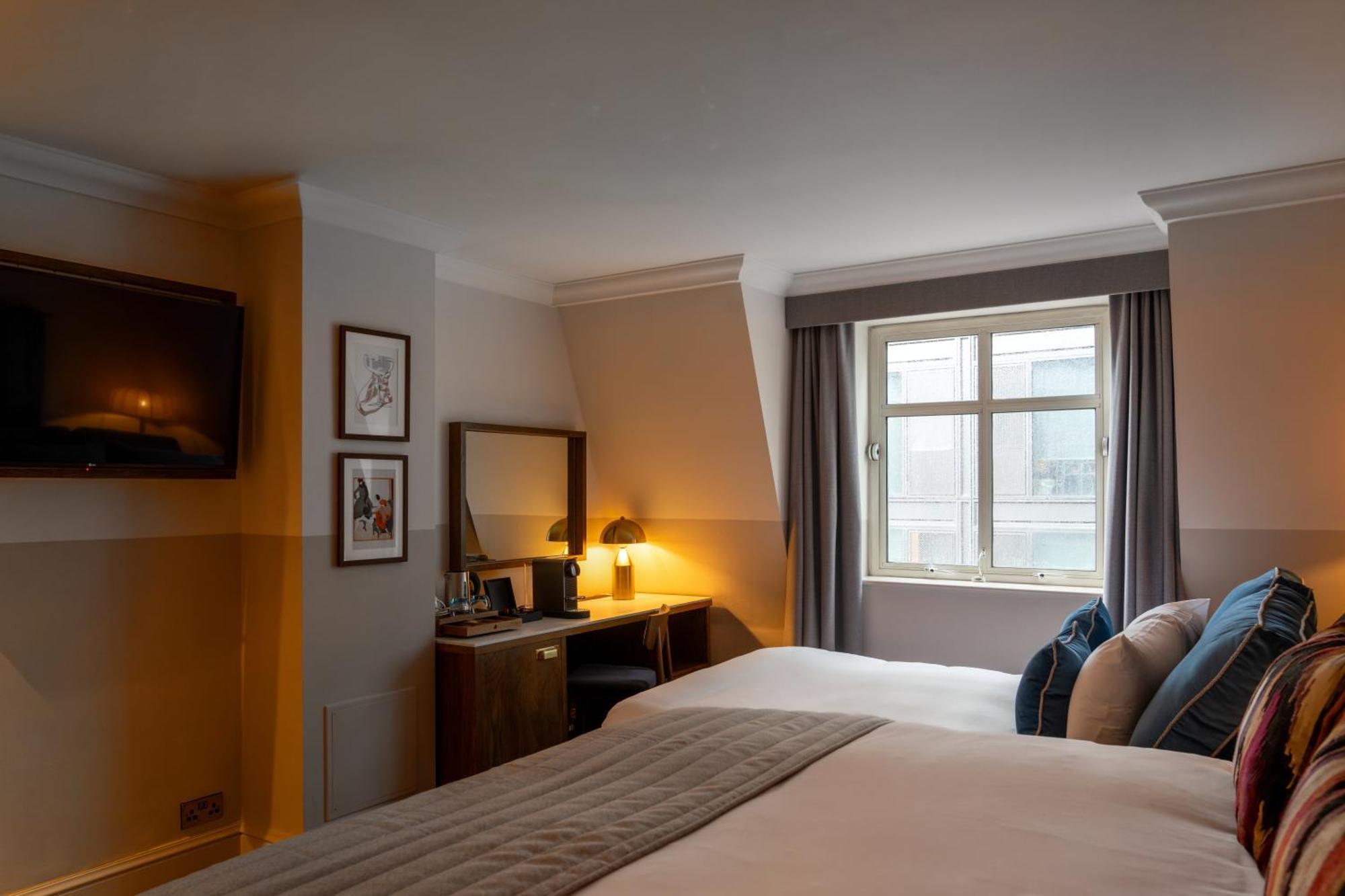 Superior Deluxe Double or Twin Room