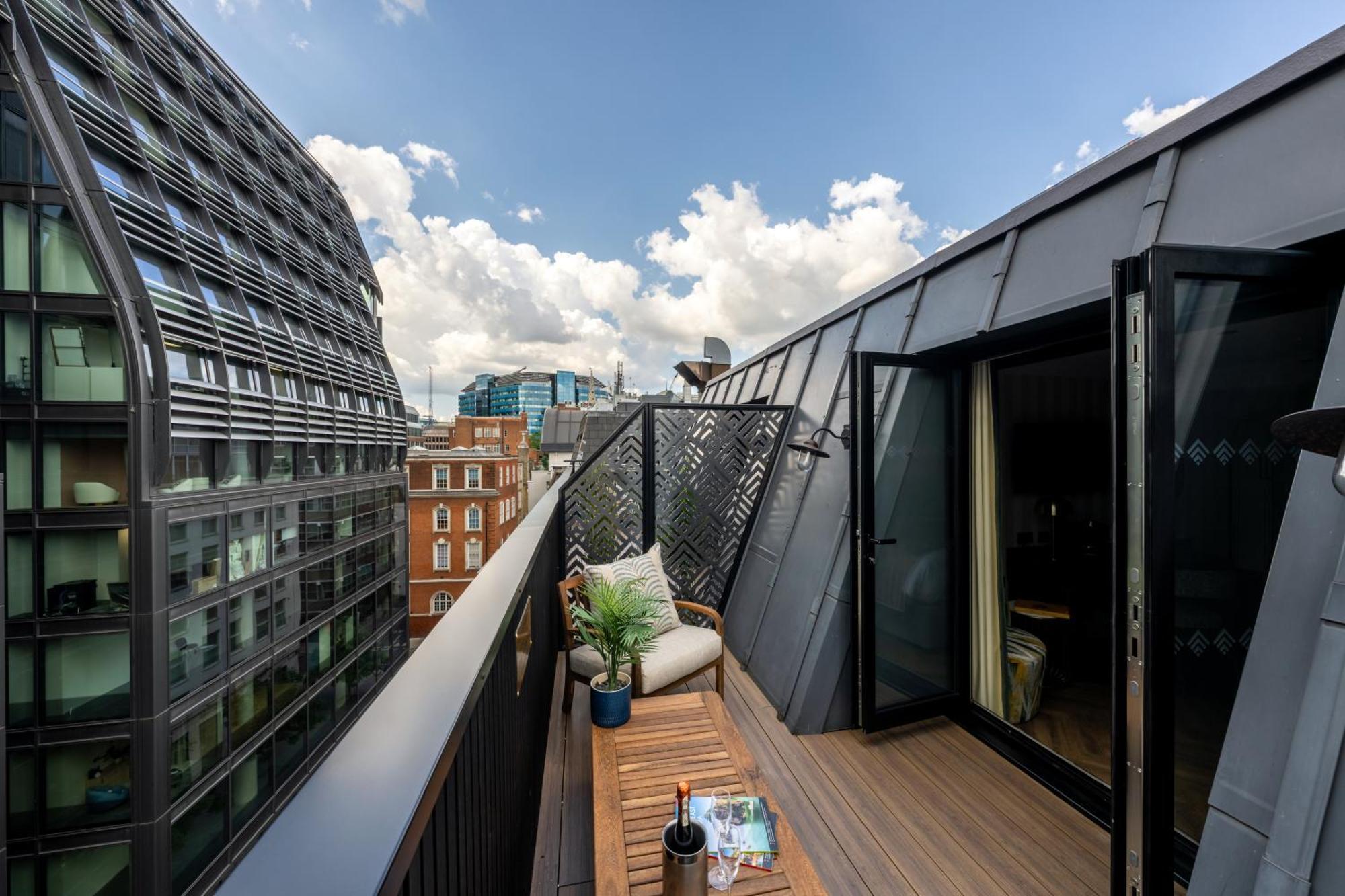 Deluxe Double Room Roof Terrace