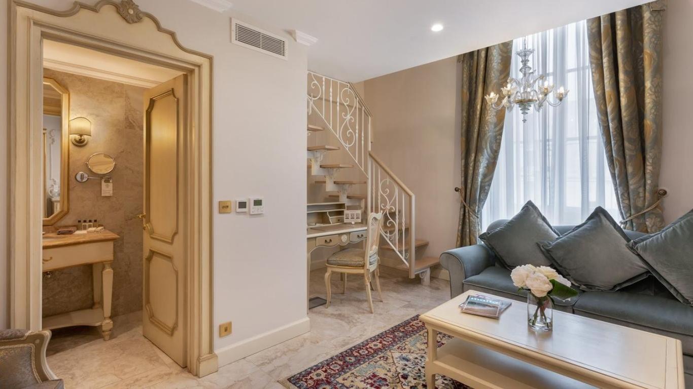 Premium Suite