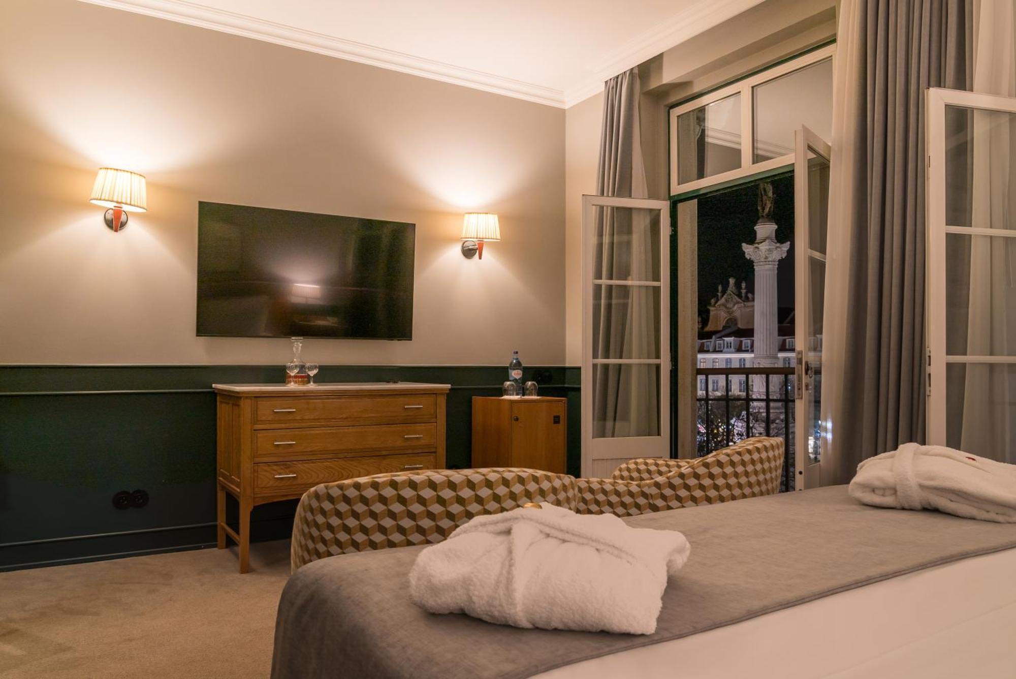 Double or Twin Room Rossio Square view