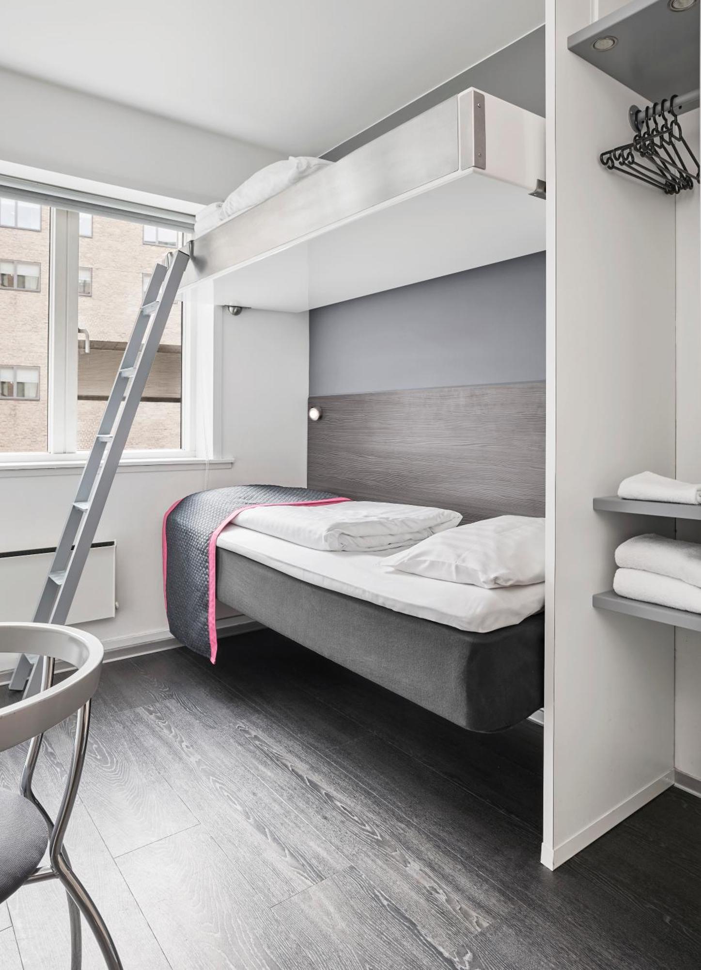 Economy Twin Room