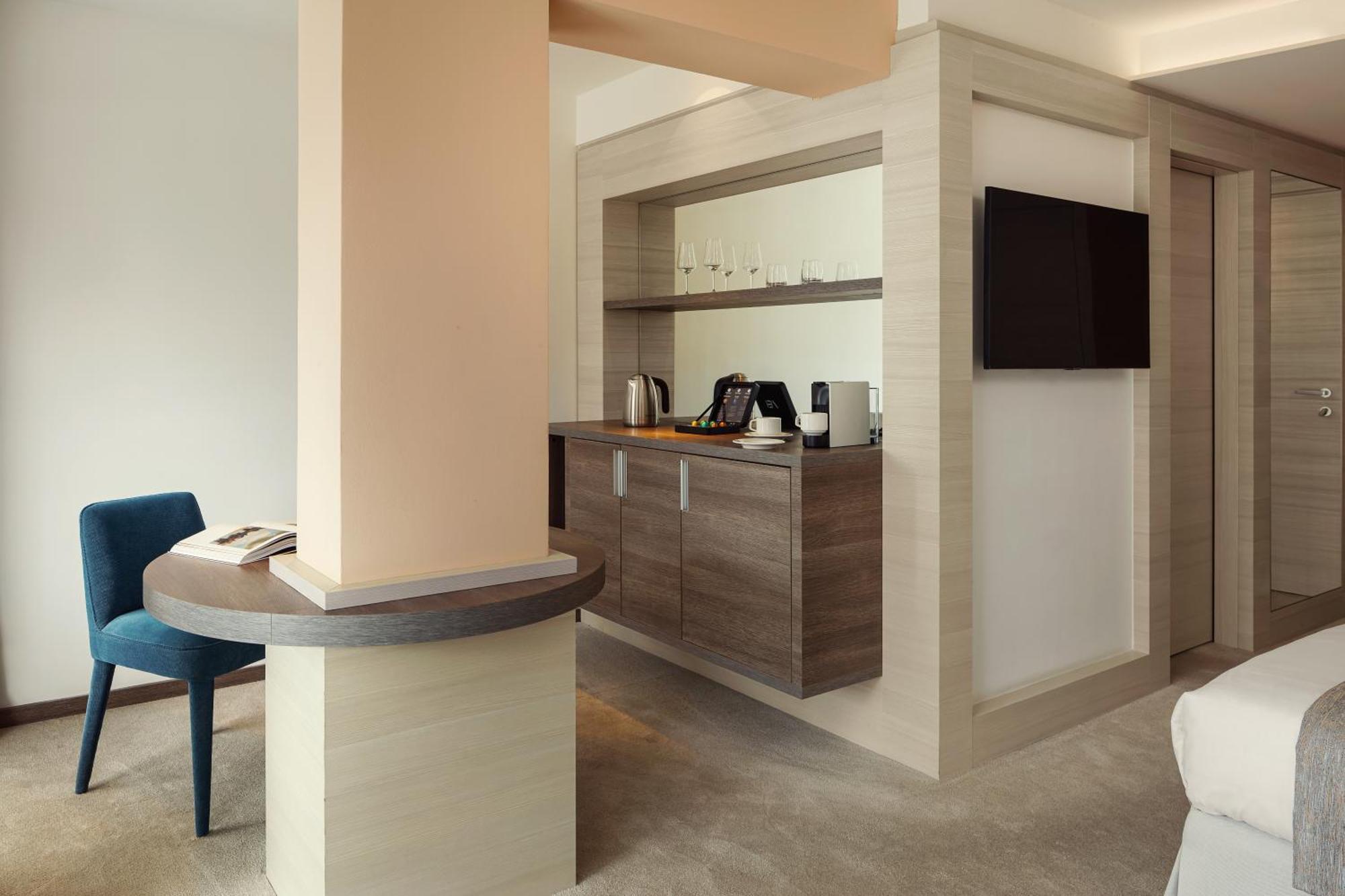 Superior Double Room Balcony Sea Side