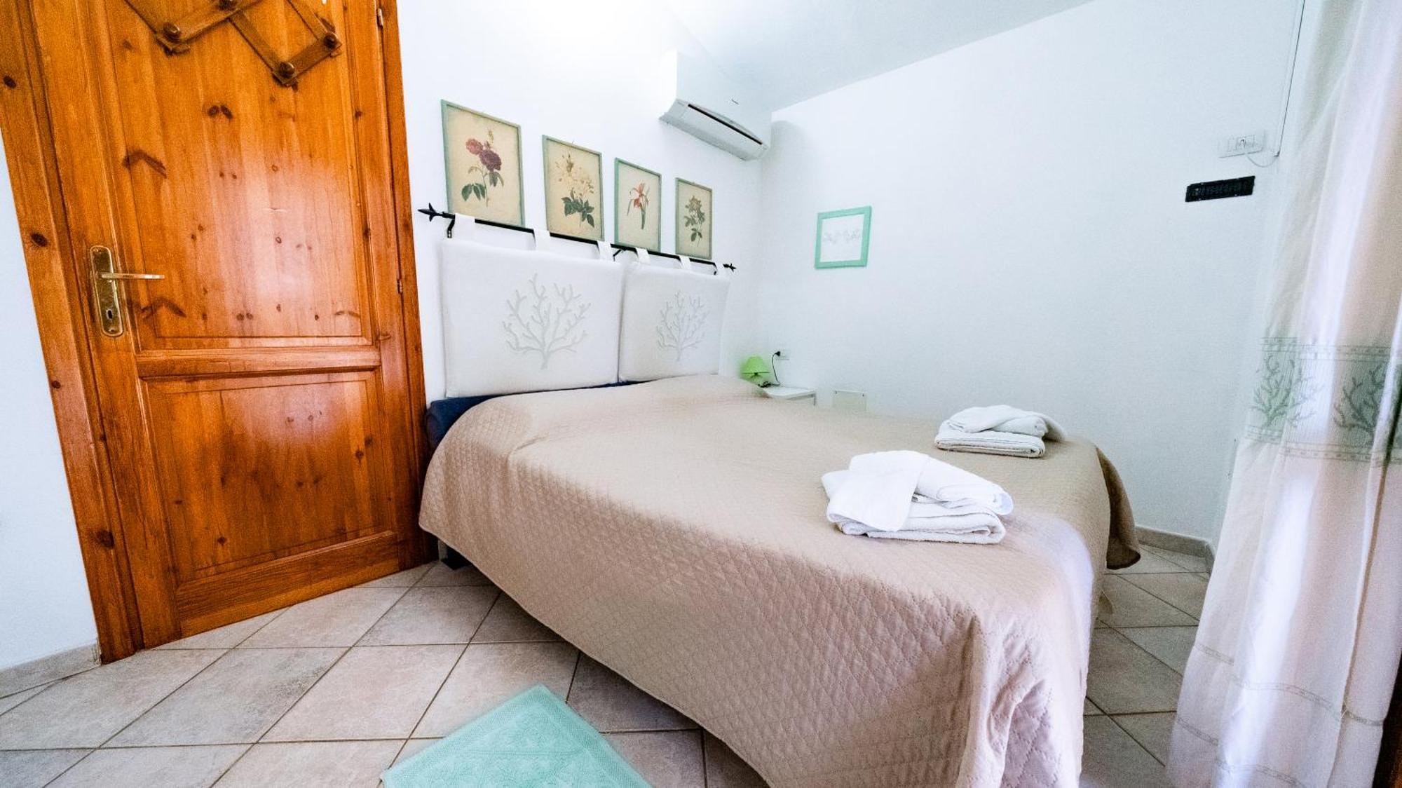 Camera Matrimoniale con Bagno Privato