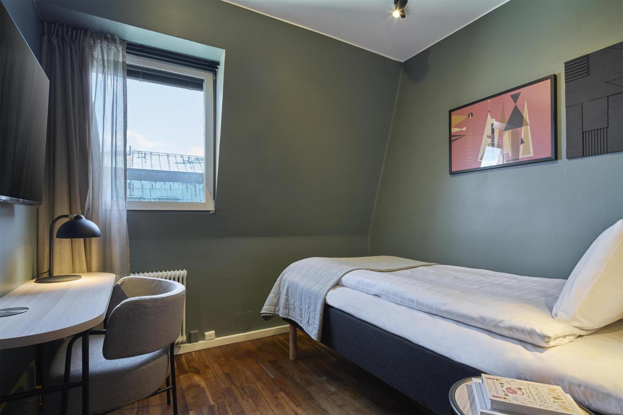 Standard Single Room