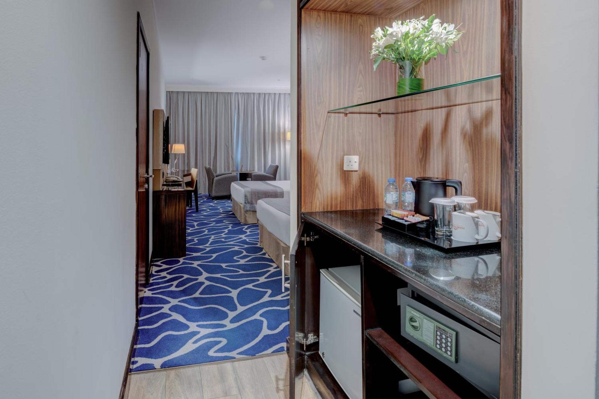 2 Twin Beds Deluxe Room City View