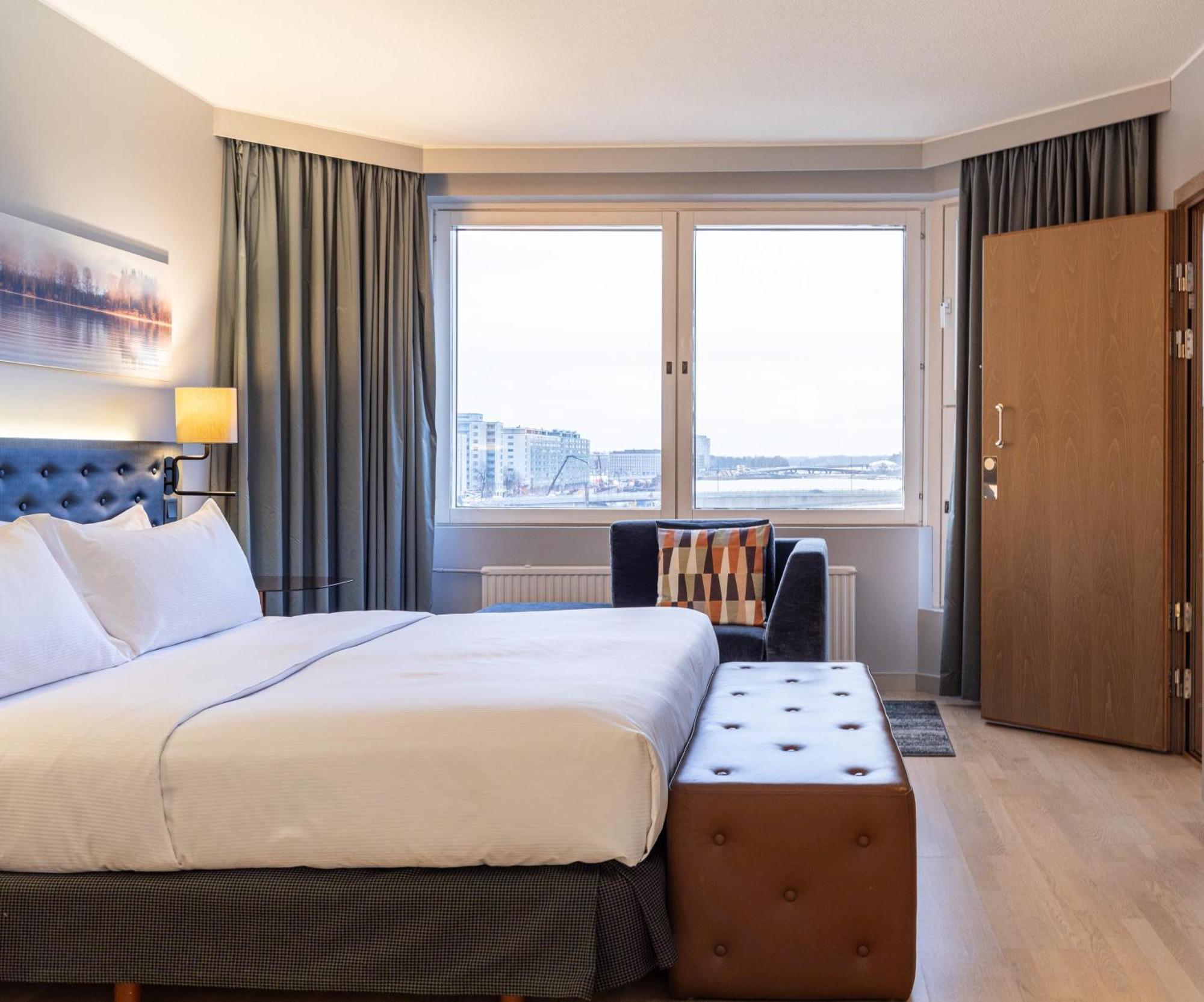 King Suite Sea View