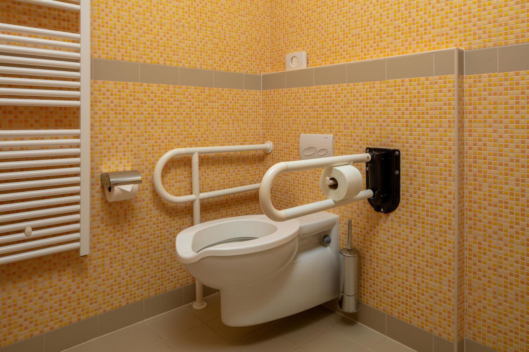Economy Accessible Double Room Balcony