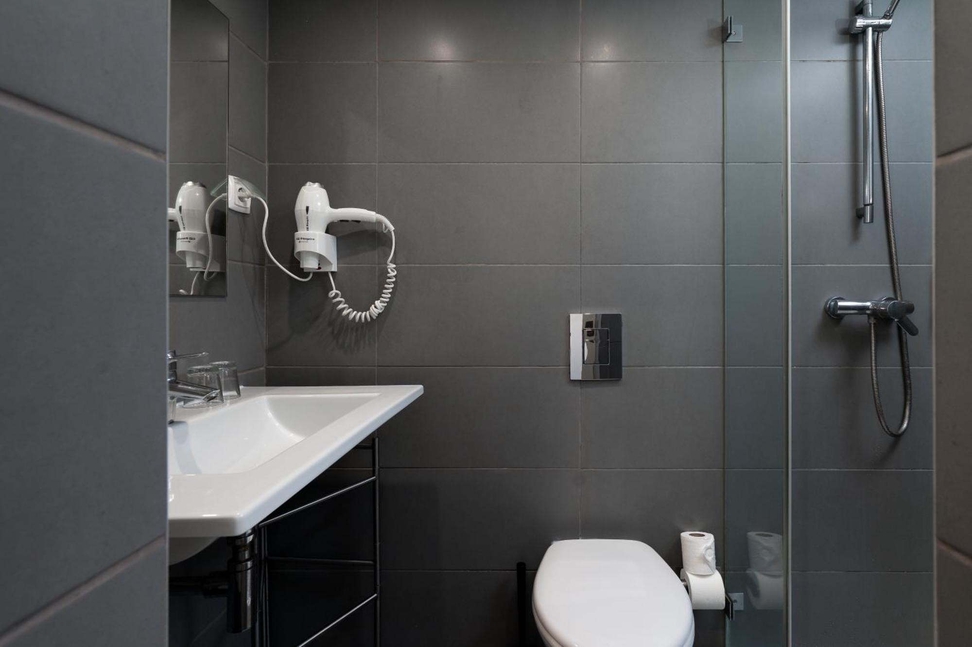 Double or Twin Room without Balcony