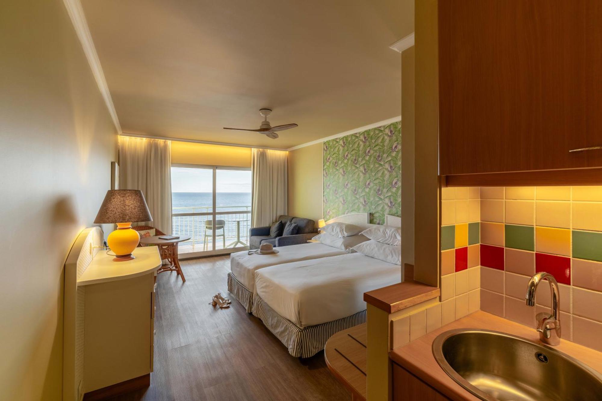 Premium Studio Sea View
