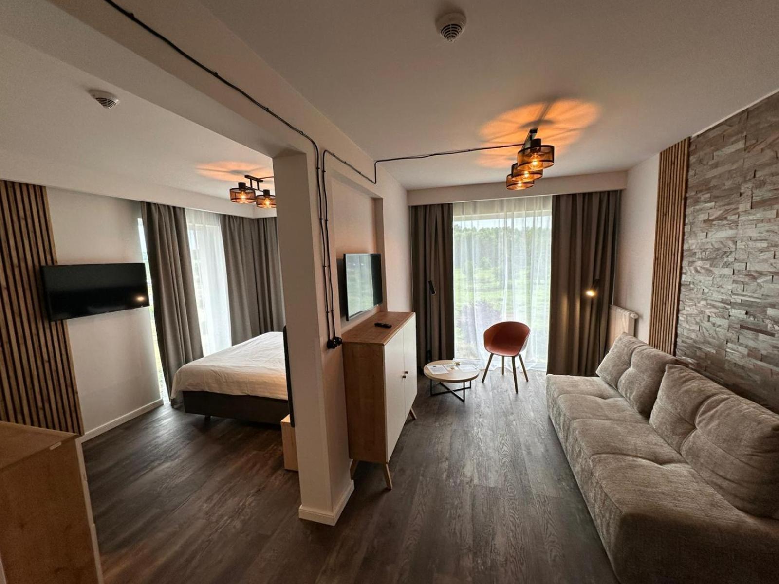 Deluxe Apartment
