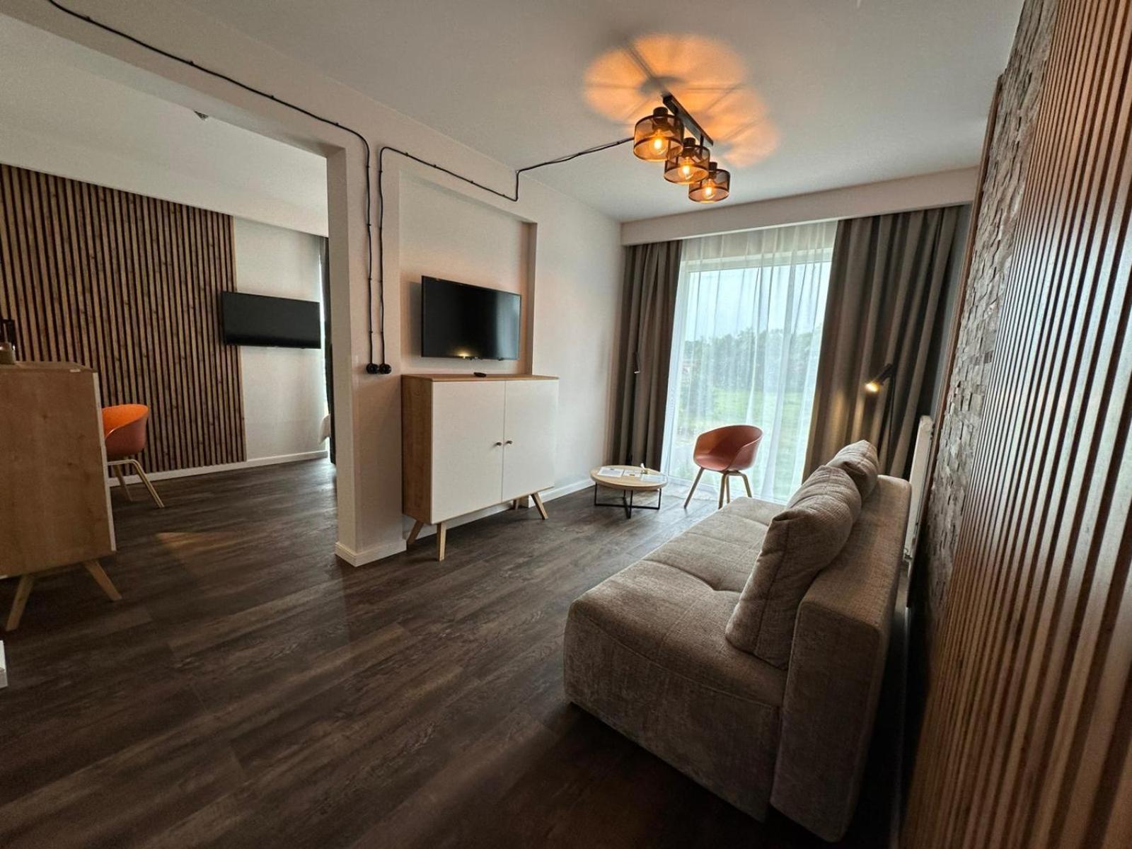 Deluxe Apartment