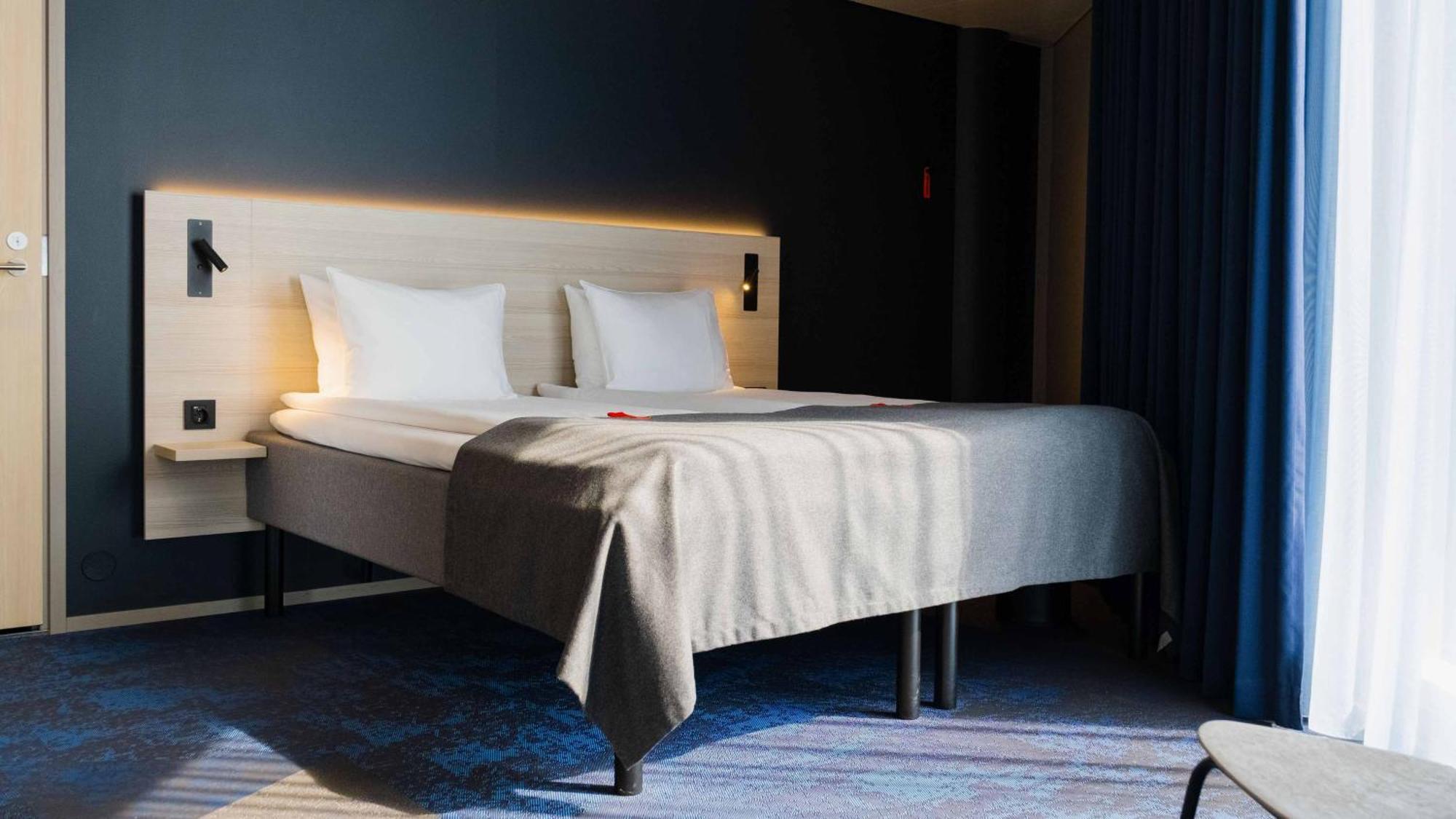 Large Double Room