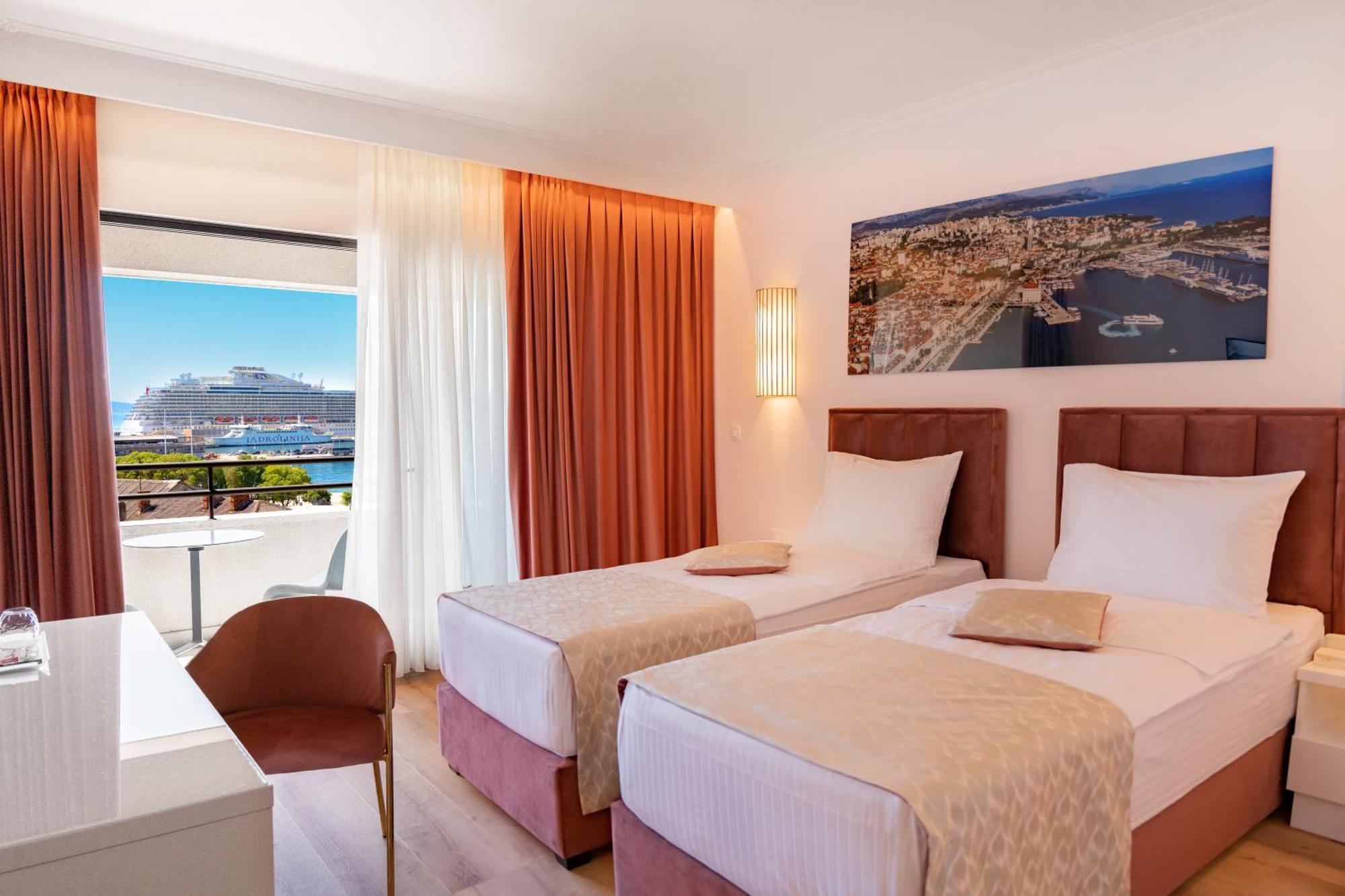 Superior Double or Twin Room Sea View Balcony