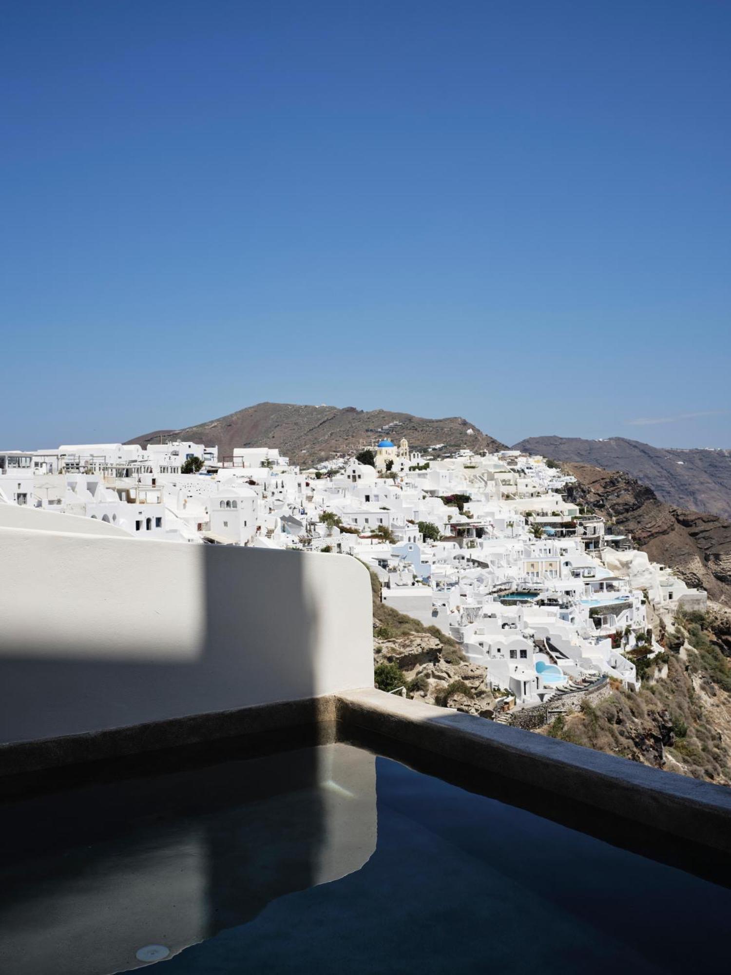 Suite Superior con Vista Mare e Piscina a Sfioro