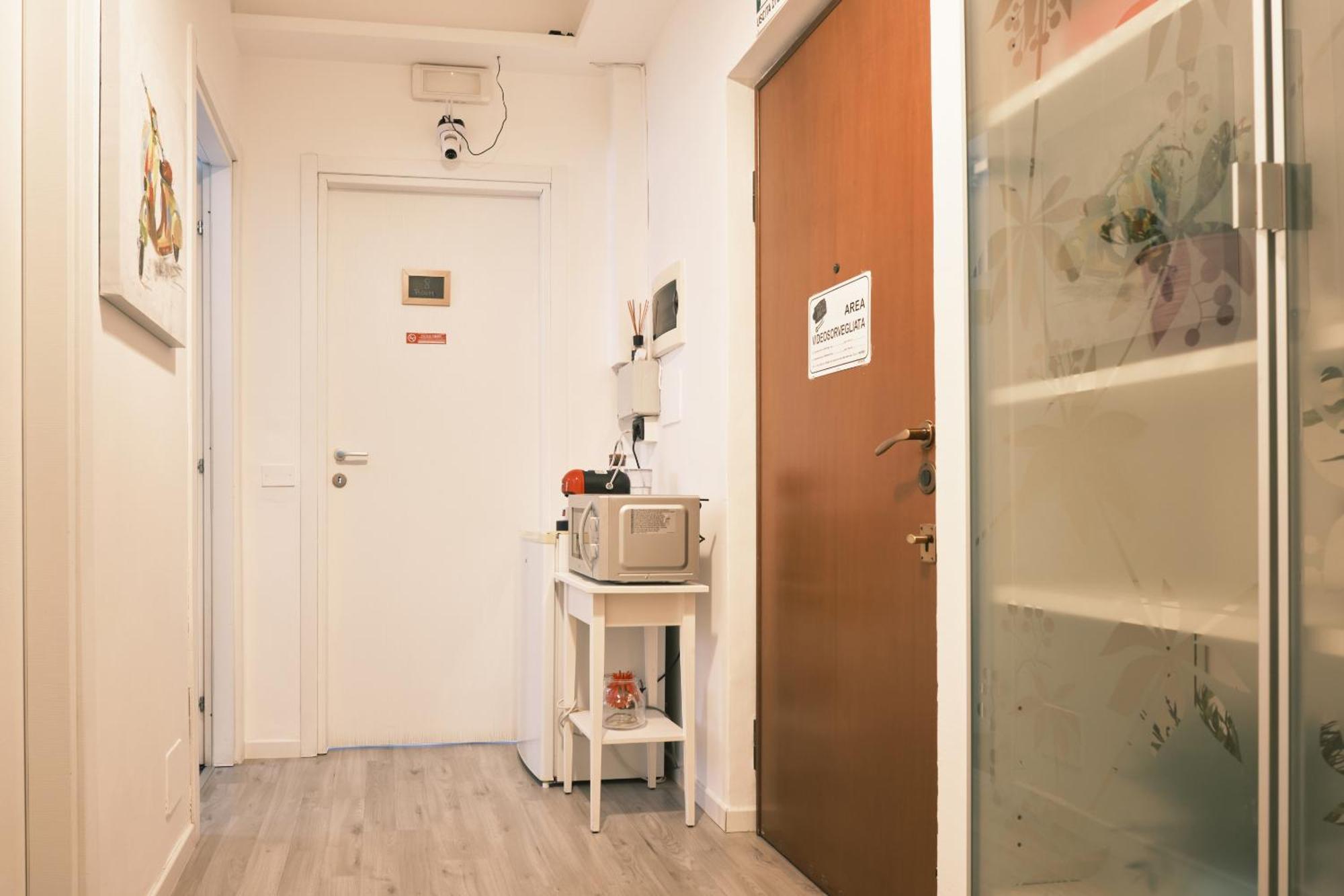 Camera Singola Standard con Bagno in Comune