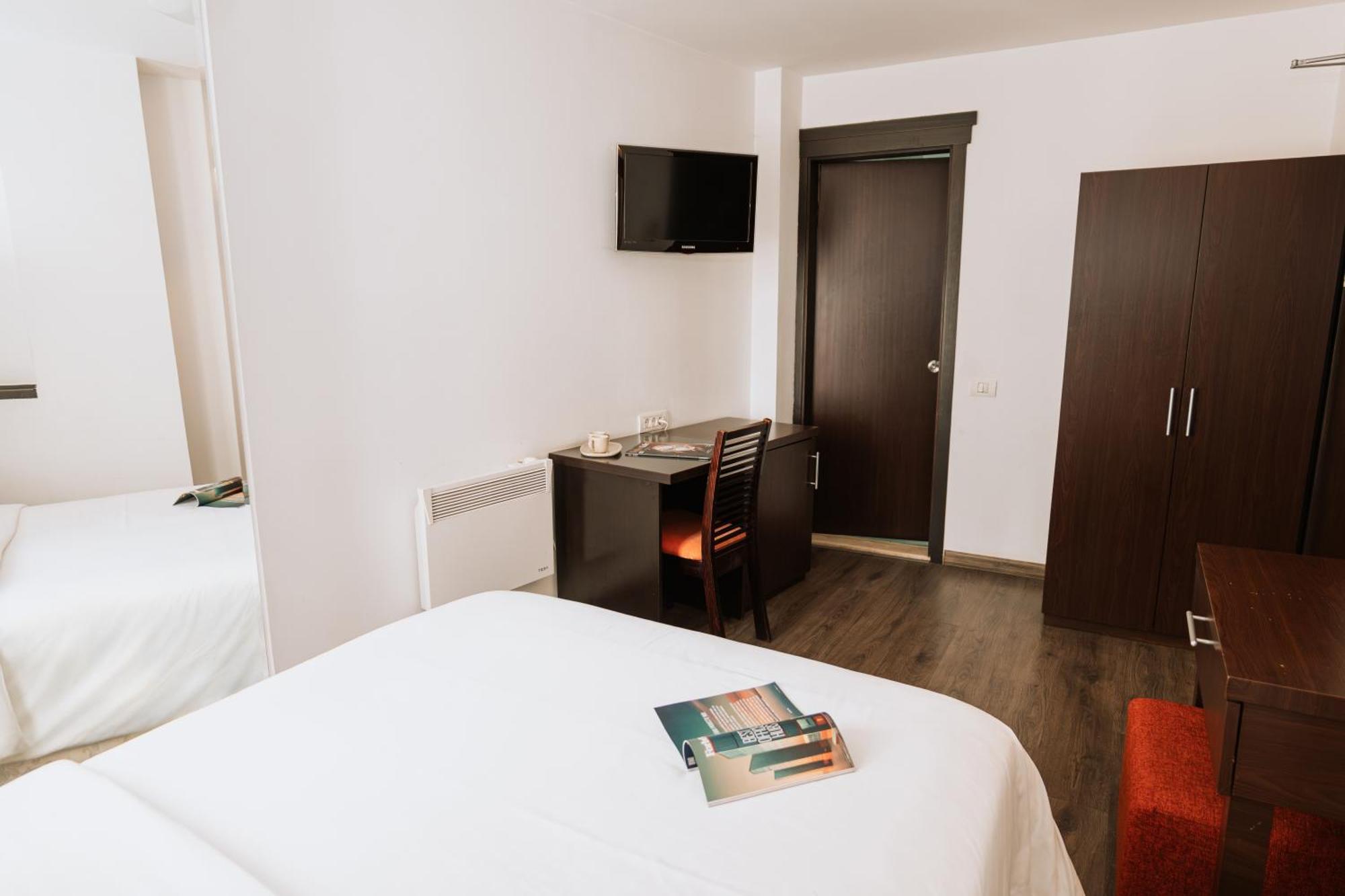 Classic Double Room