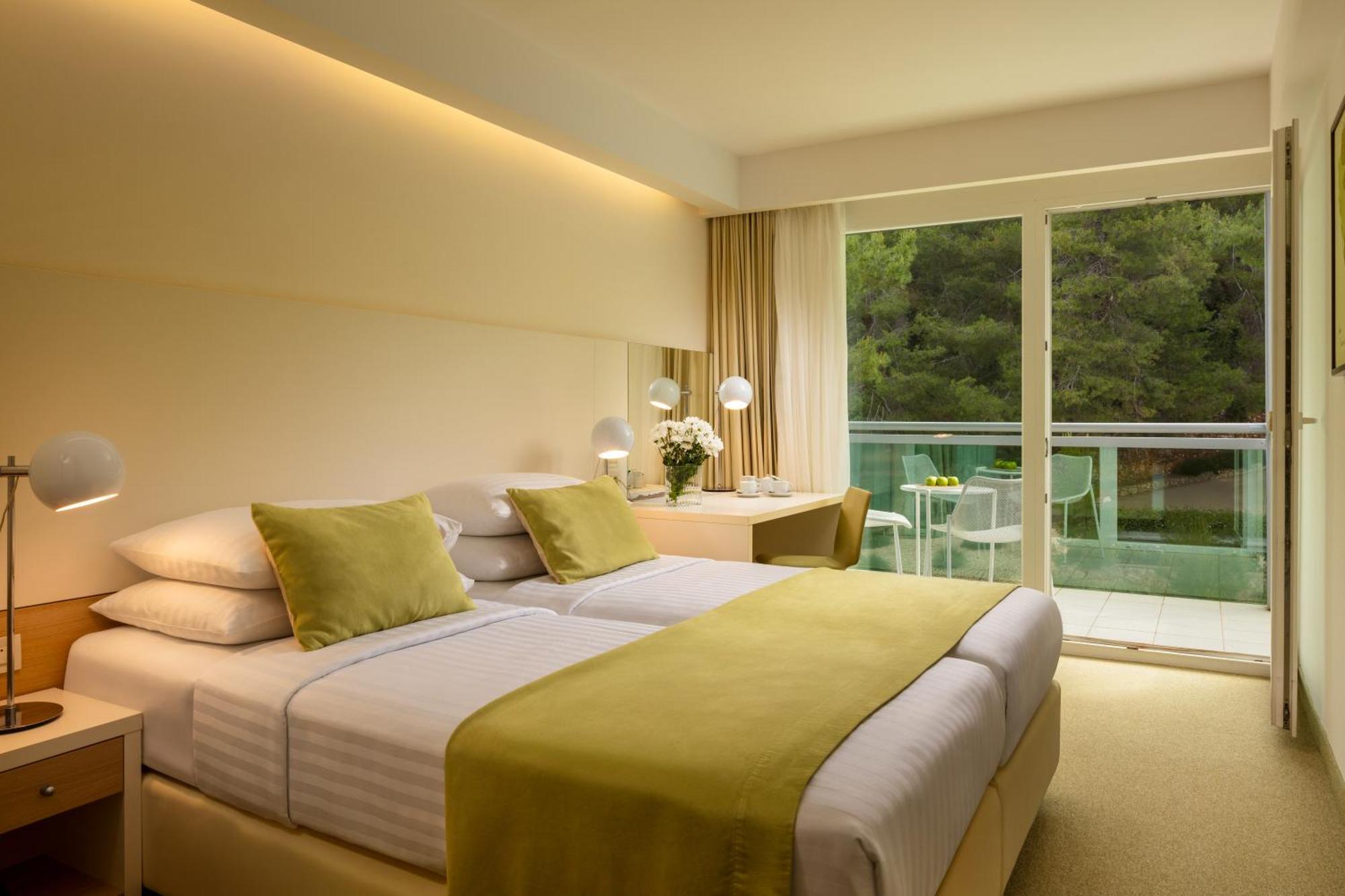Standard Twin Room Balcony