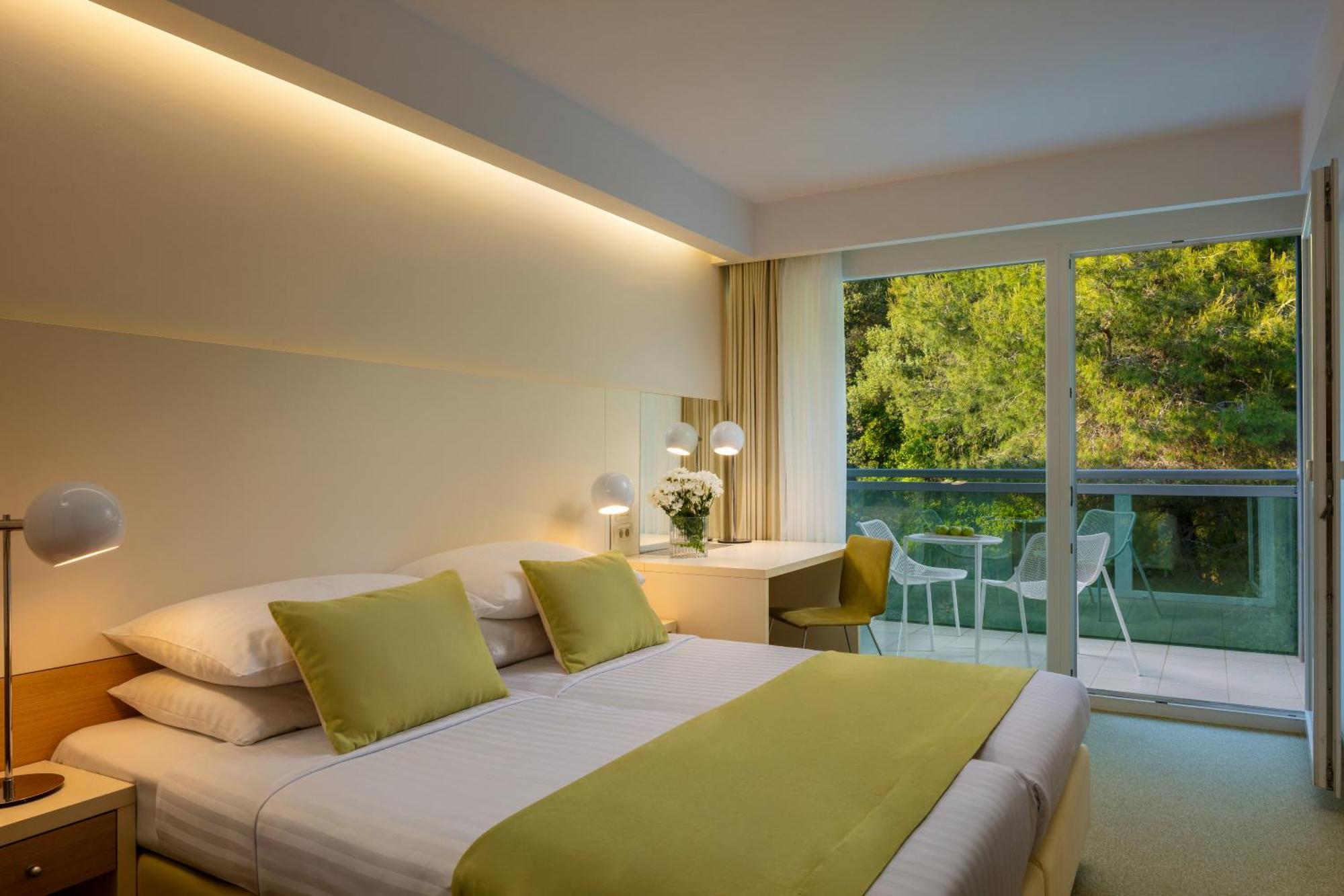 Standard Family Room Extra Bed Balcony