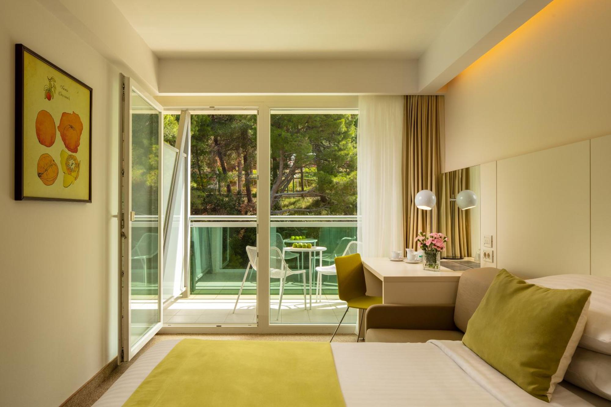 Standard Double Room Extra Bed Balcony