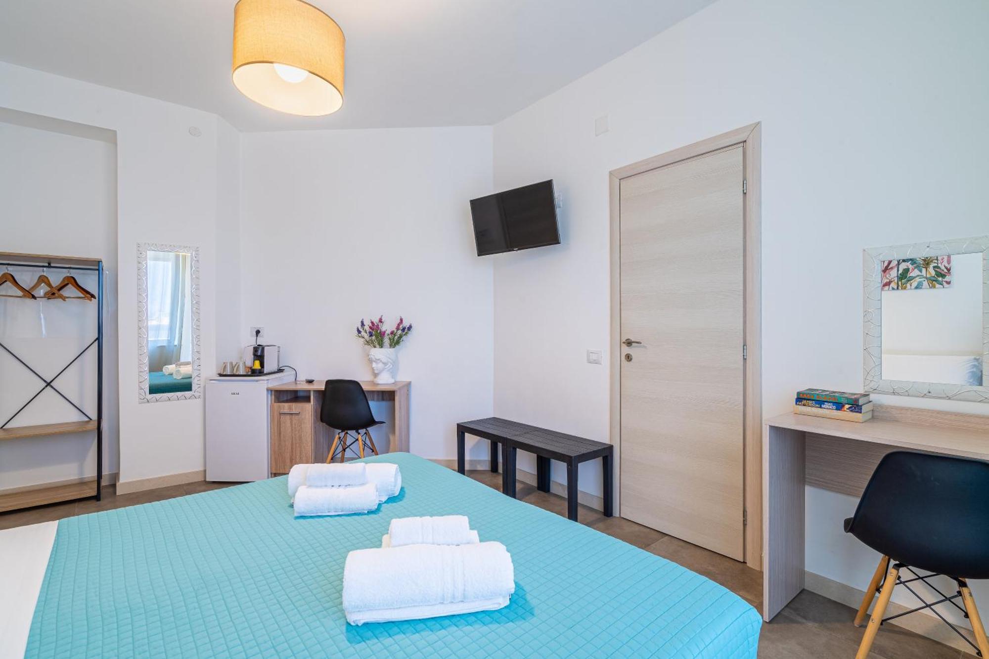Double or Twin Room Balcony