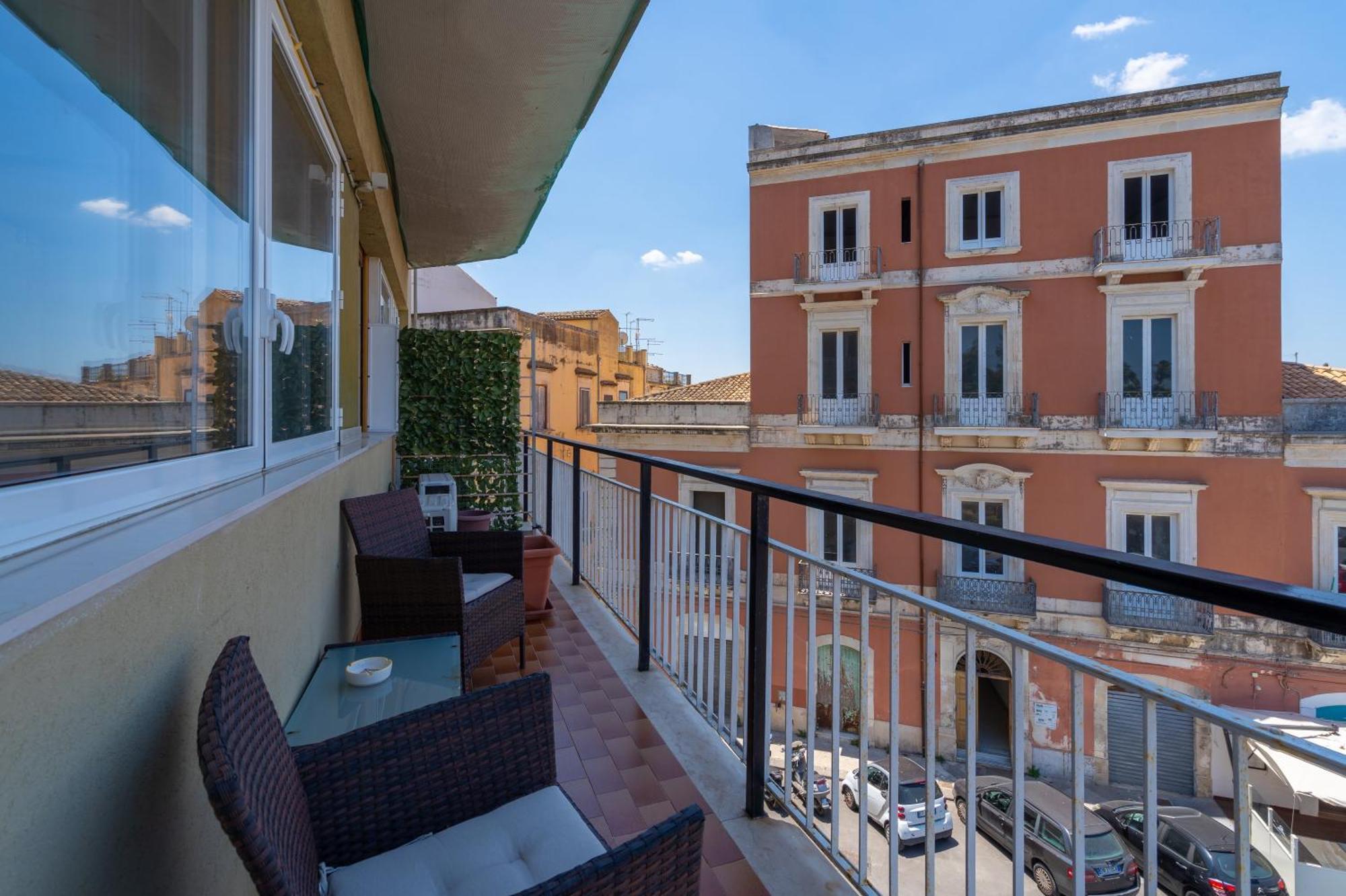 Triple Room Balcony