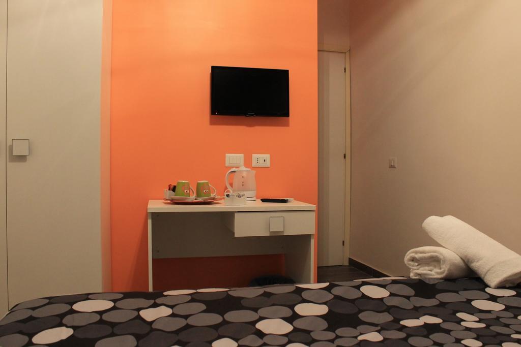Double or Twin Room Private Bathroom,168941367:JPEG