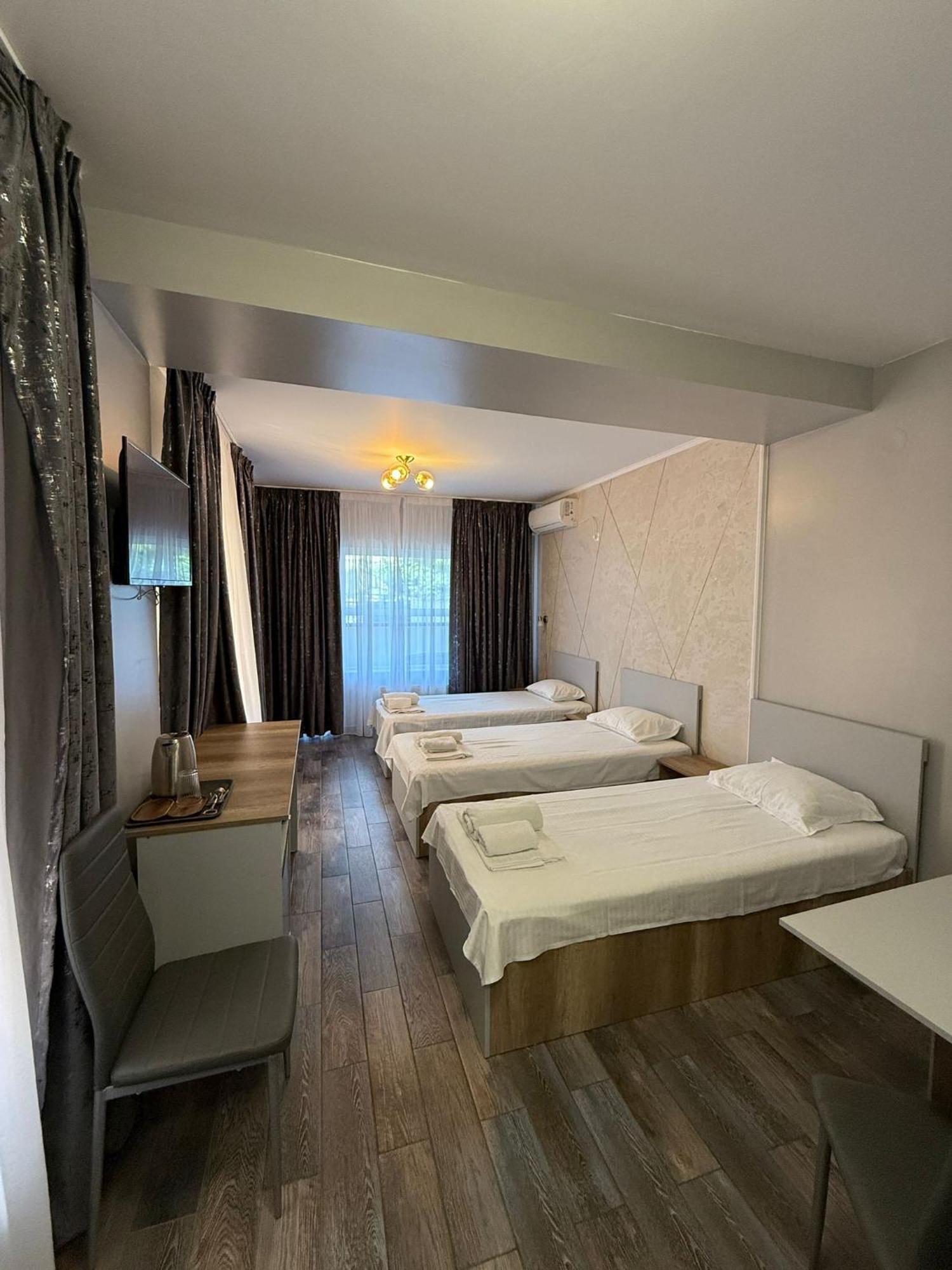 Luxury Triple Room