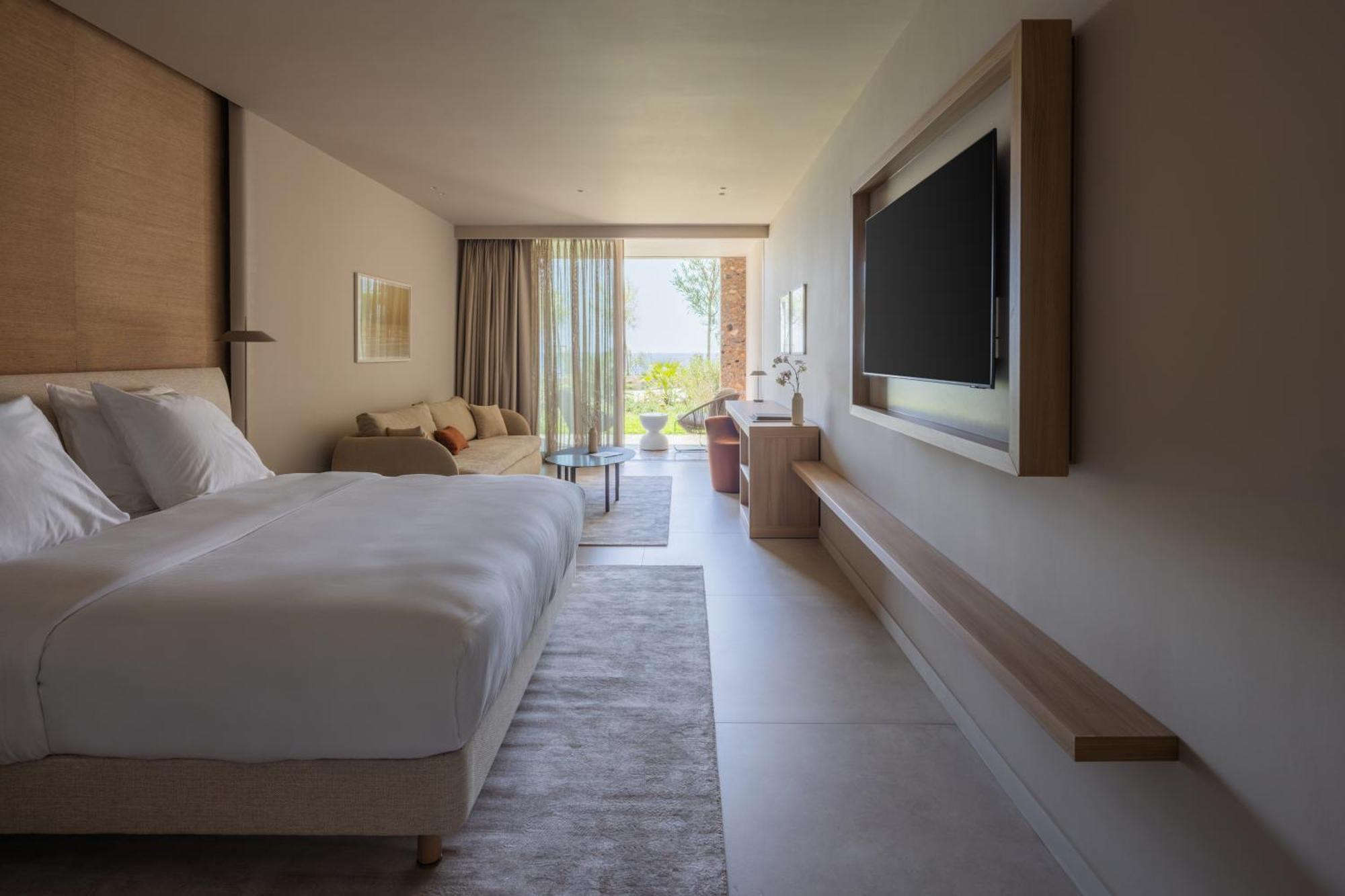 Junior Suite with One King Size Bed and One Sofa Bed