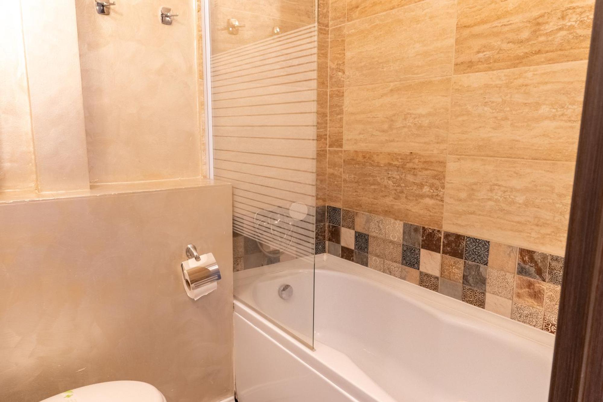 Economy Twin Room