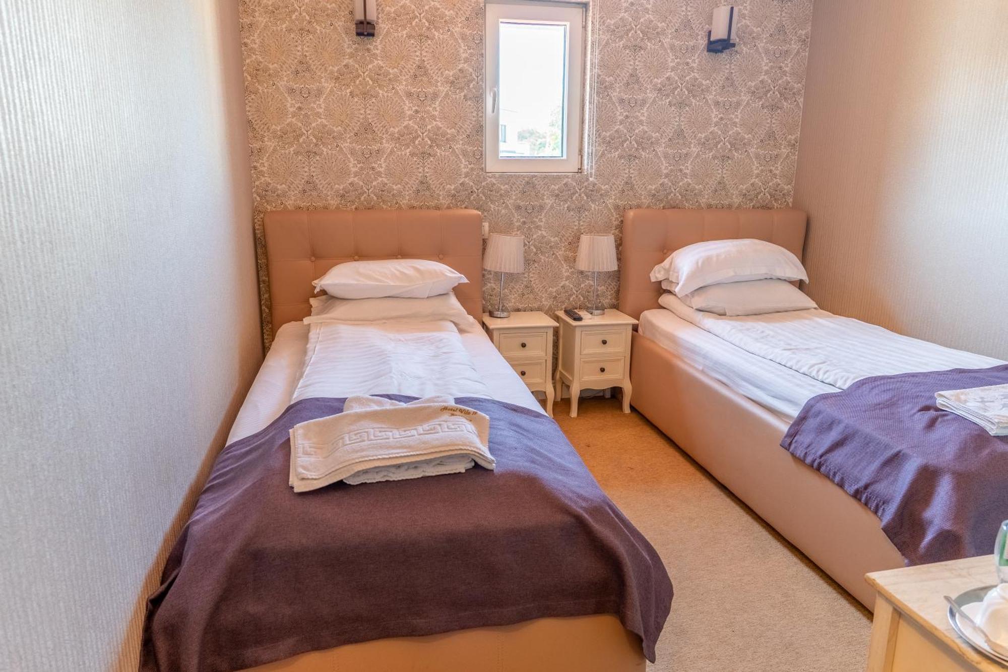 Economy Twin Room