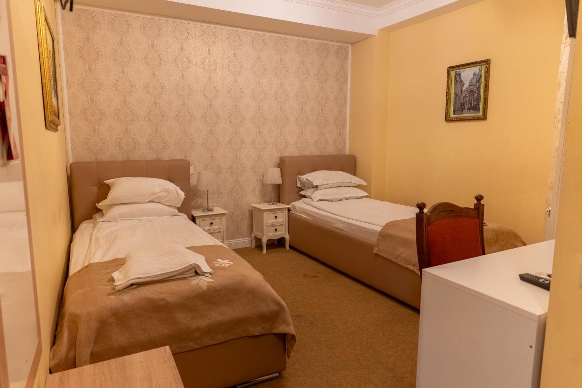 Economy Twin Room
