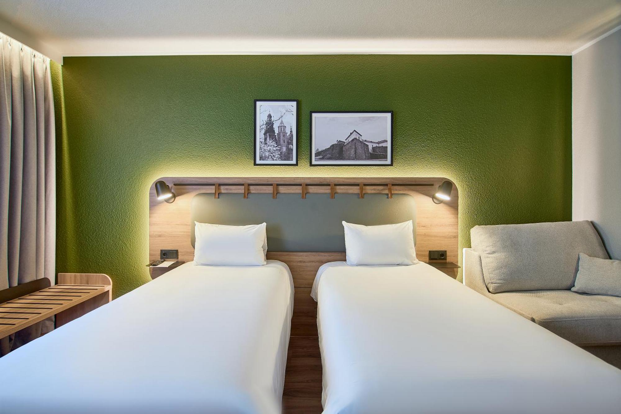 Standard Room 2 Single Beds