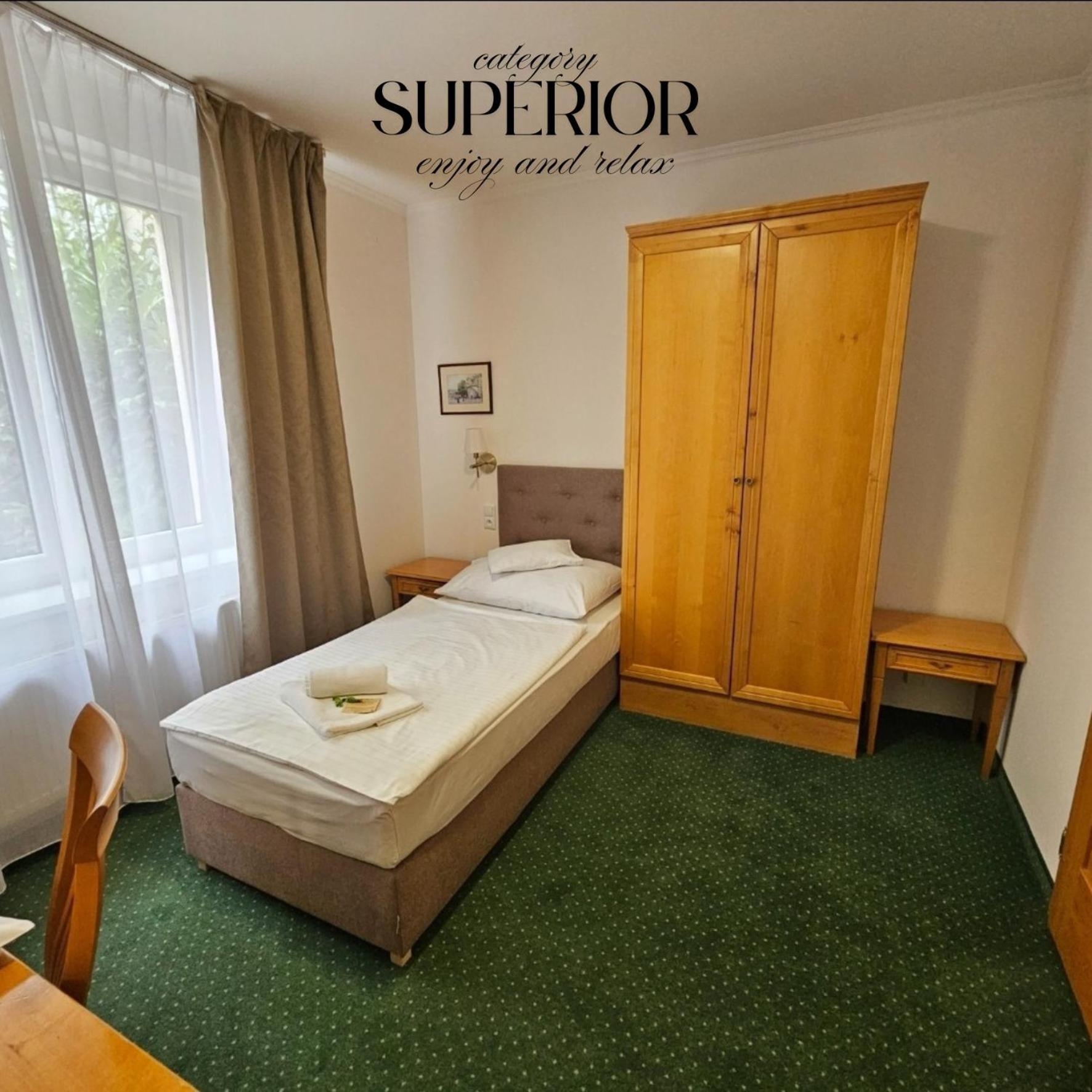 Camera Singola Superior con Letto Supplementare