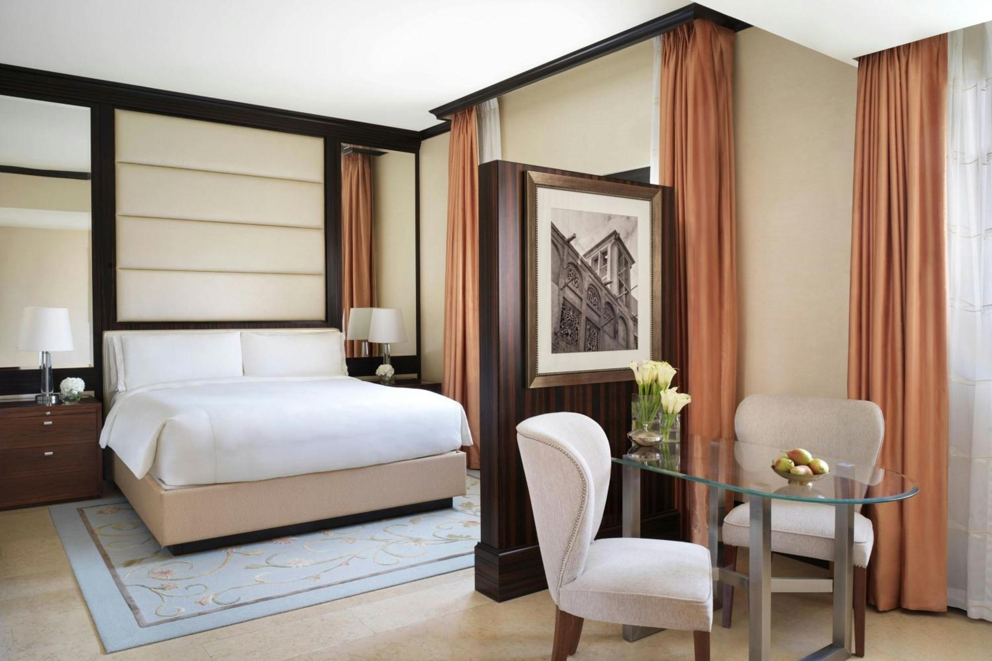 Venetian Suite