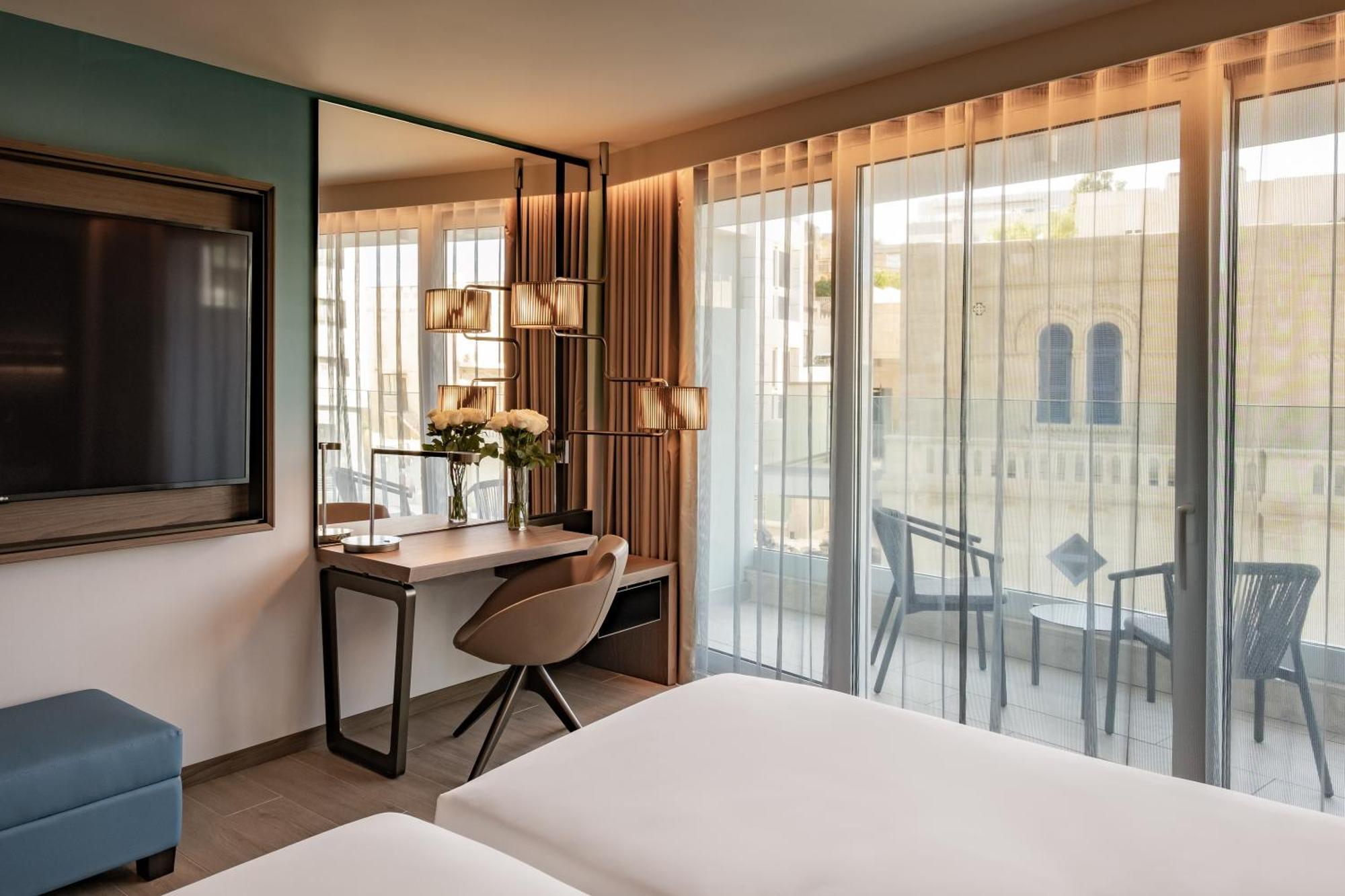 Twin Room Balcony Pjazza Room