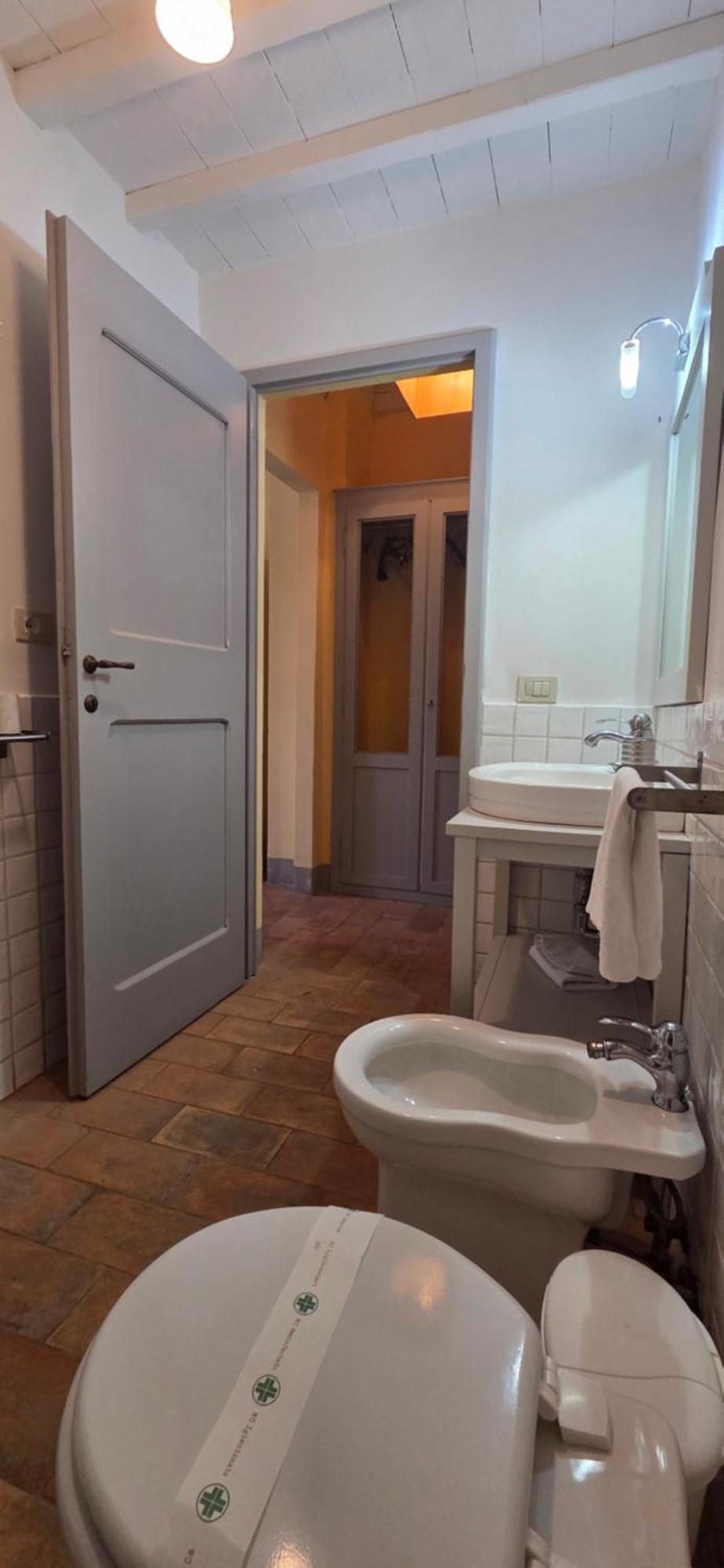 Appartamento Monolocale con 1 Letto Matrimoniale