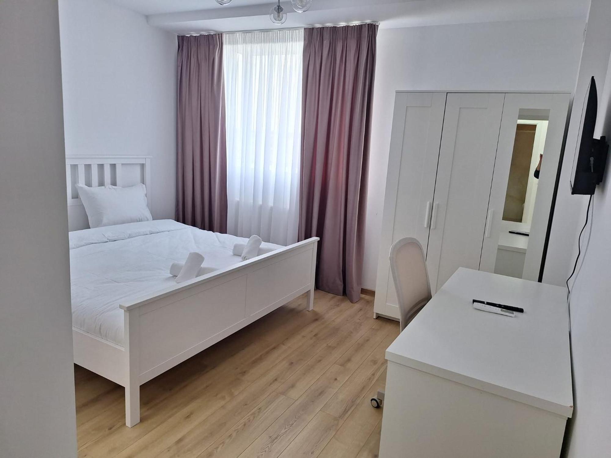 Two-Bedroom Deluxe Apartment