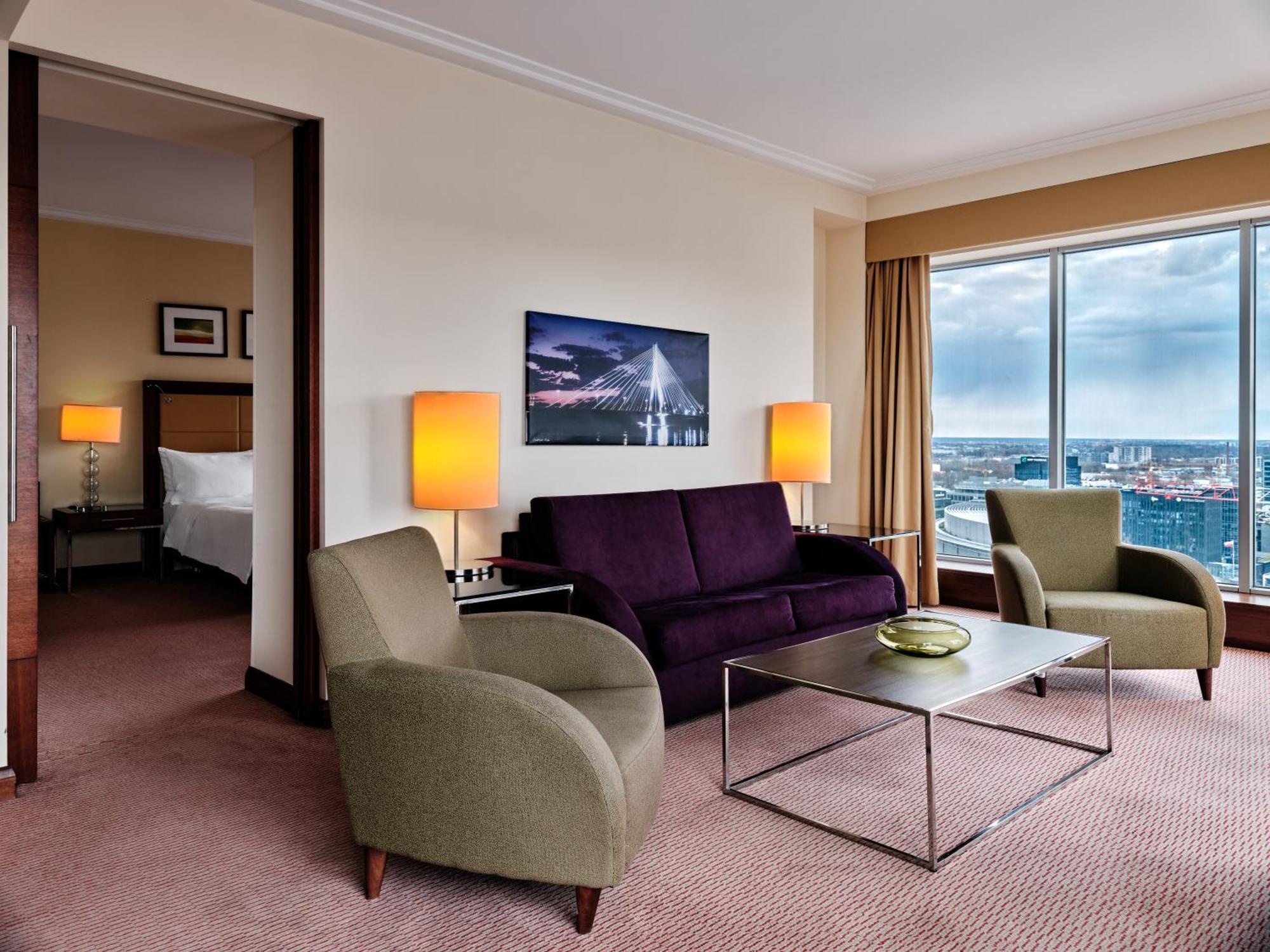 Executive Panoramic Suite