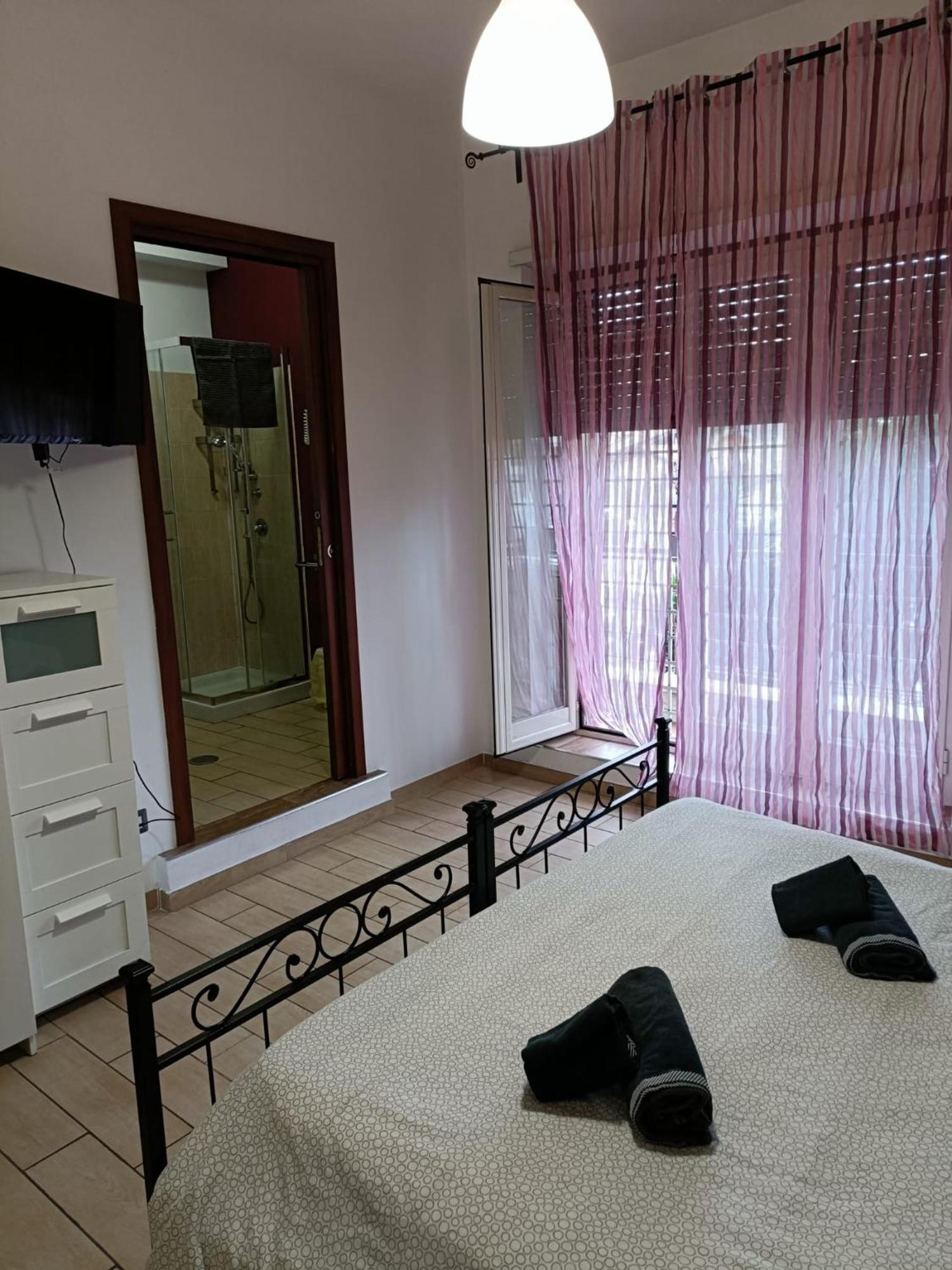 Large Double Room