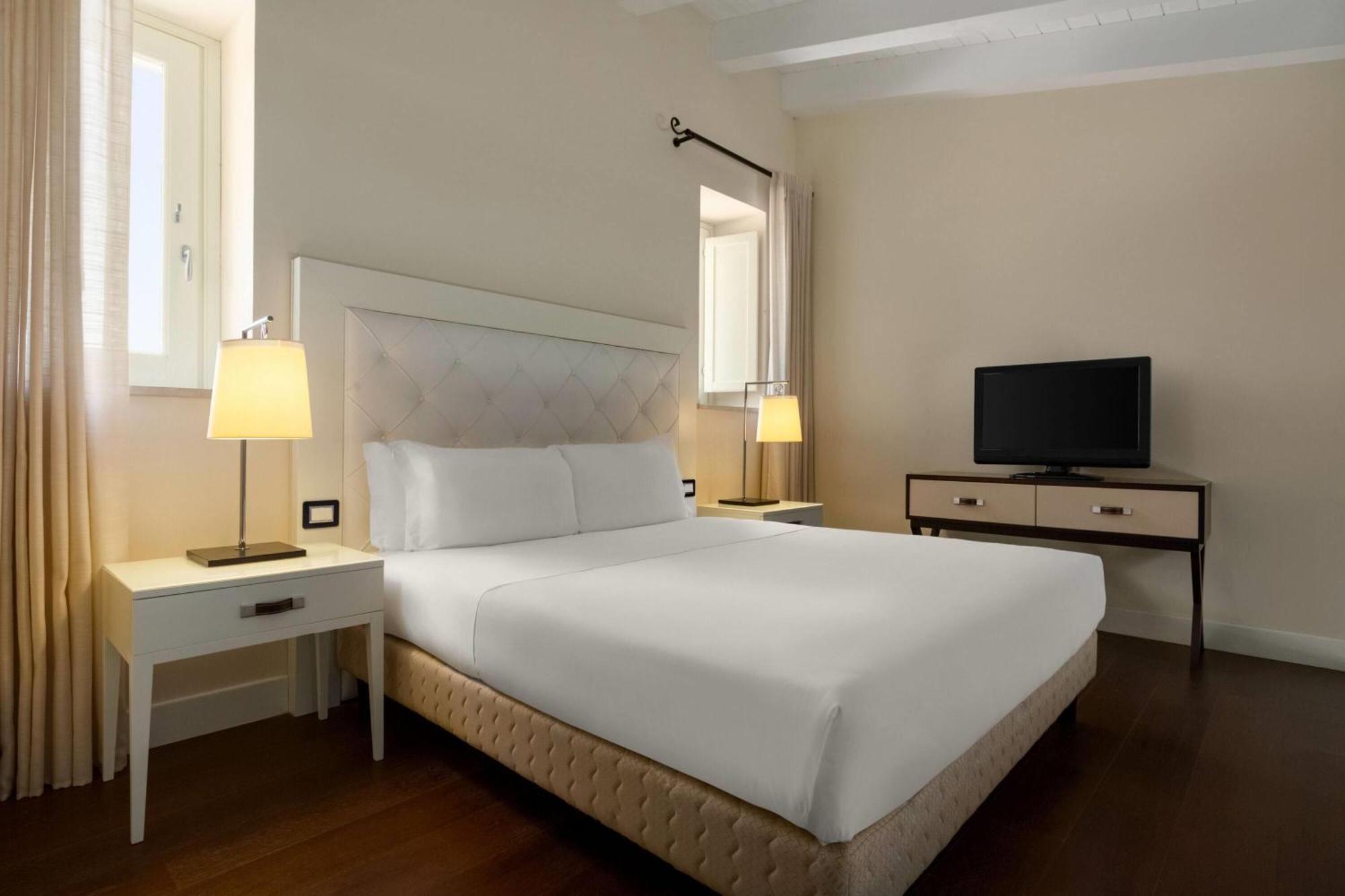 Queen Suite