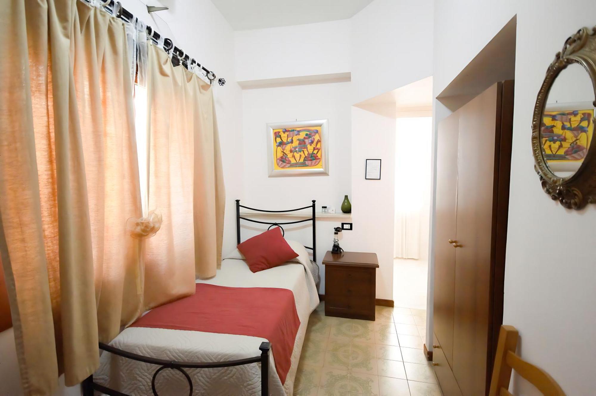 Single Room Private Bathroom
