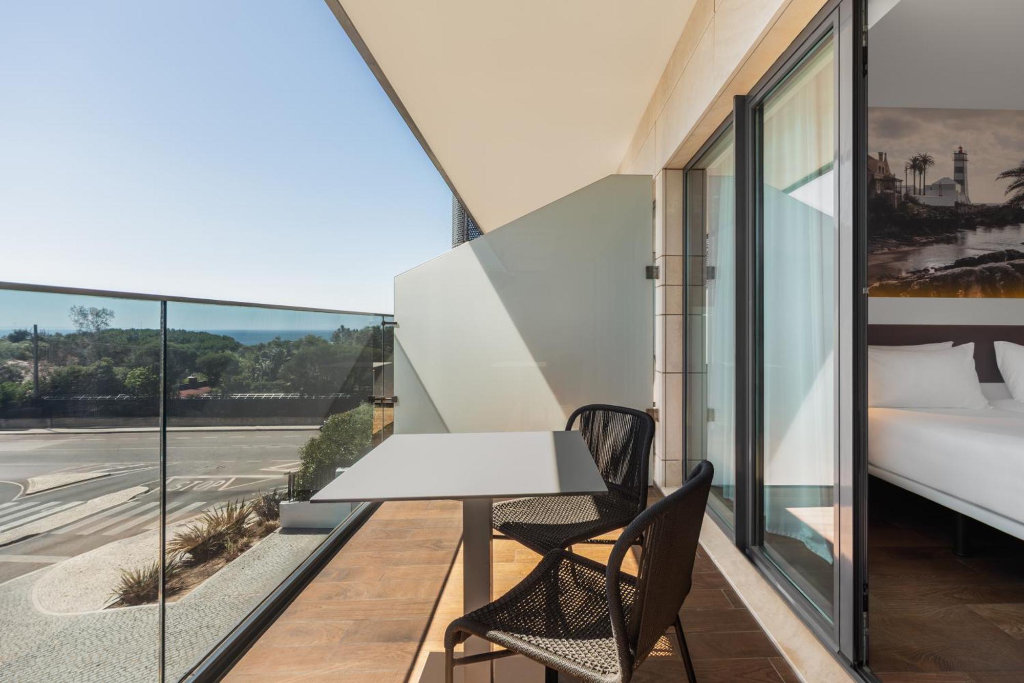 Triple Room Balcony City View