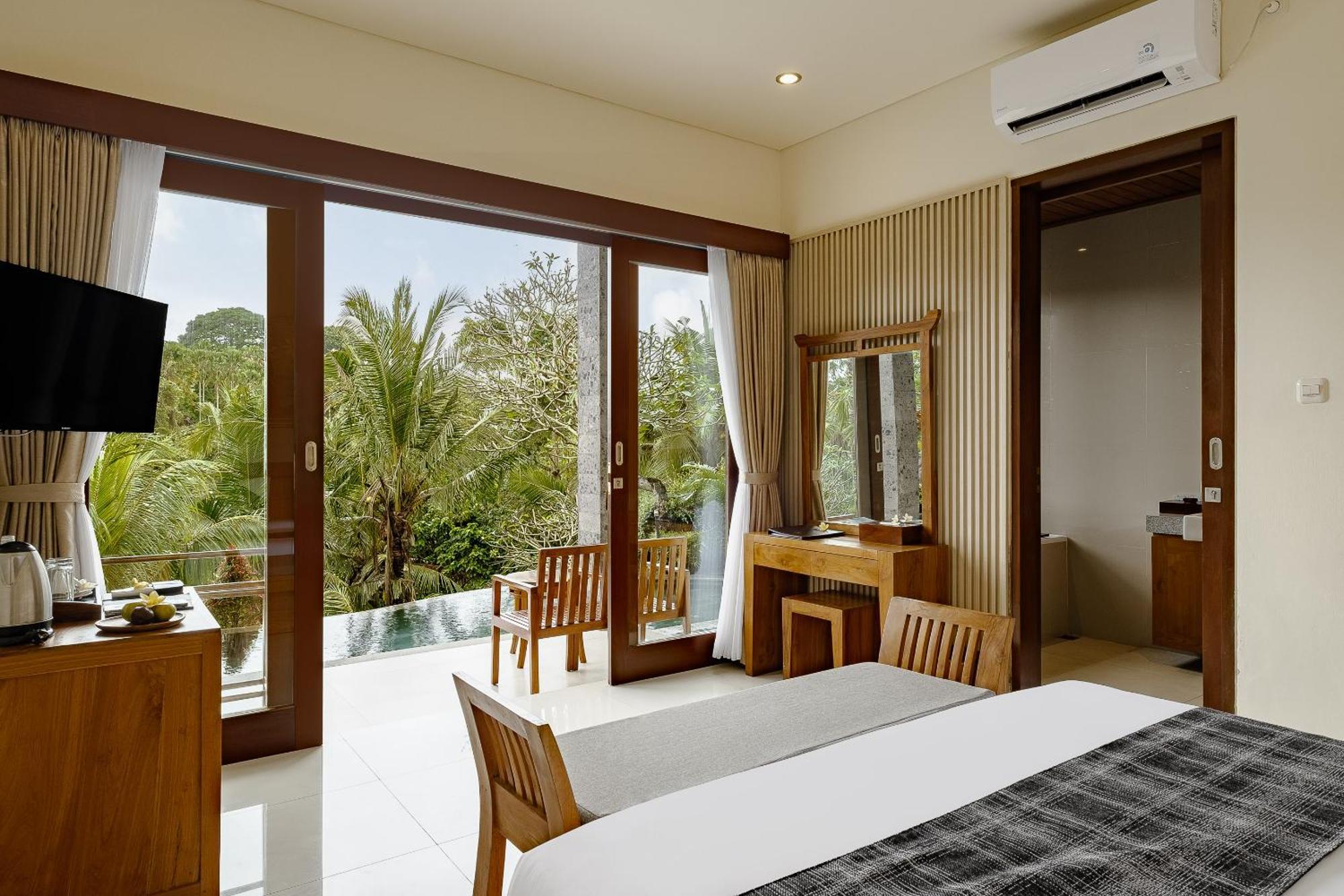 Deluxe Room Valley View