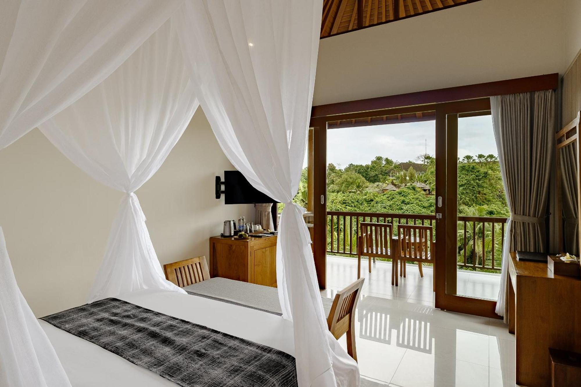 Deluxe Room Valley View