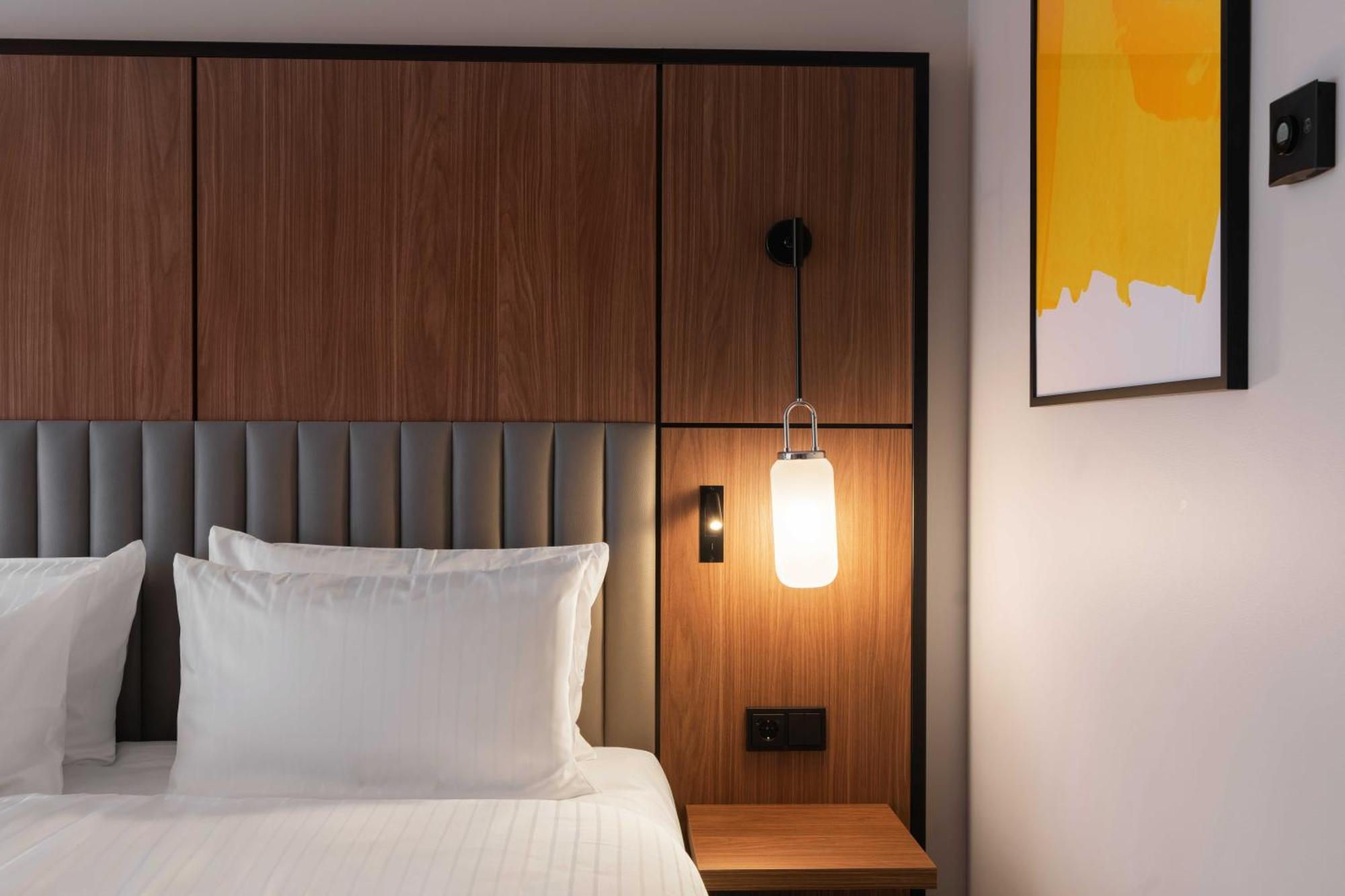 Standard King Room Spa Access