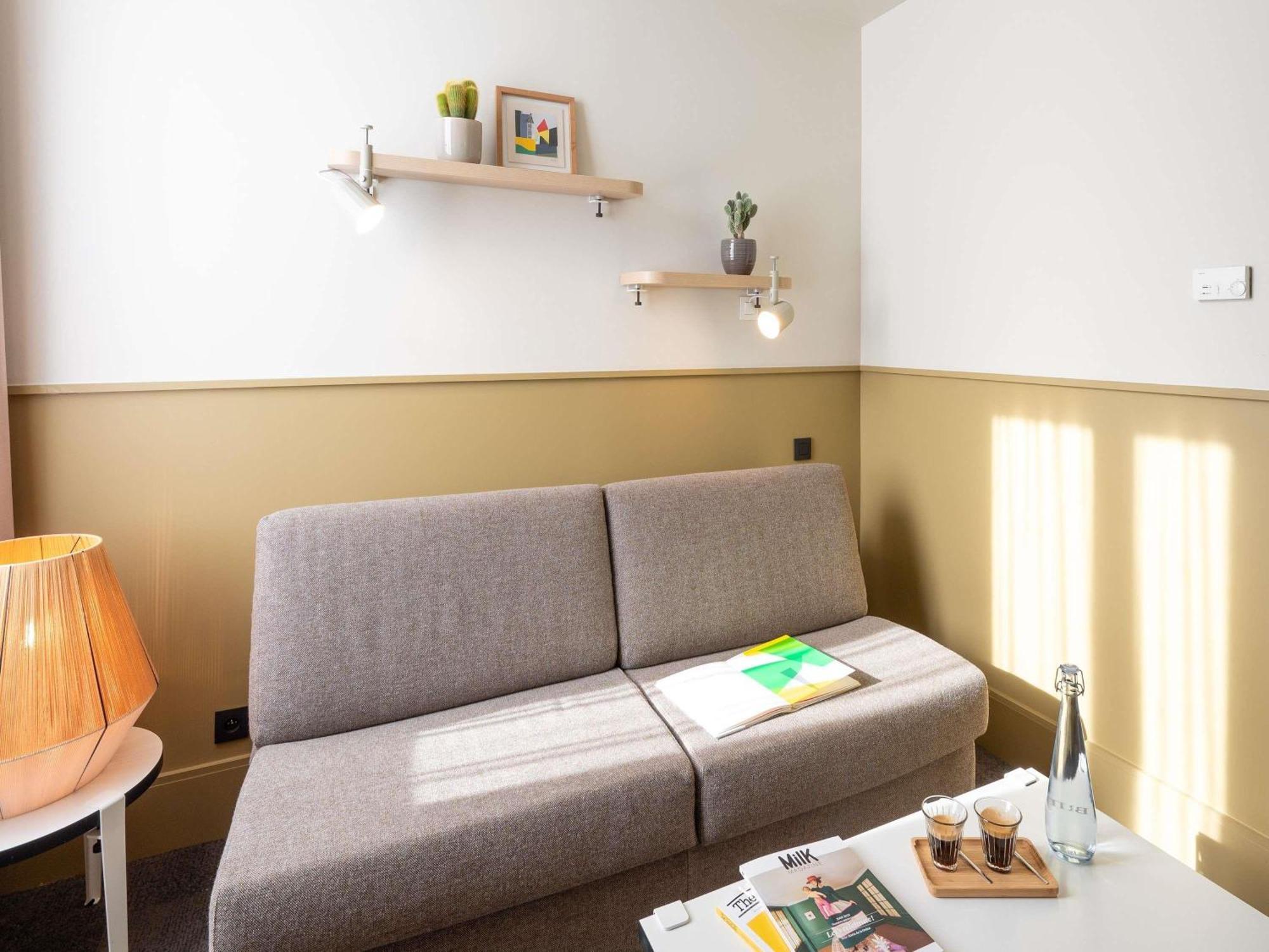Junior Suite City Side
