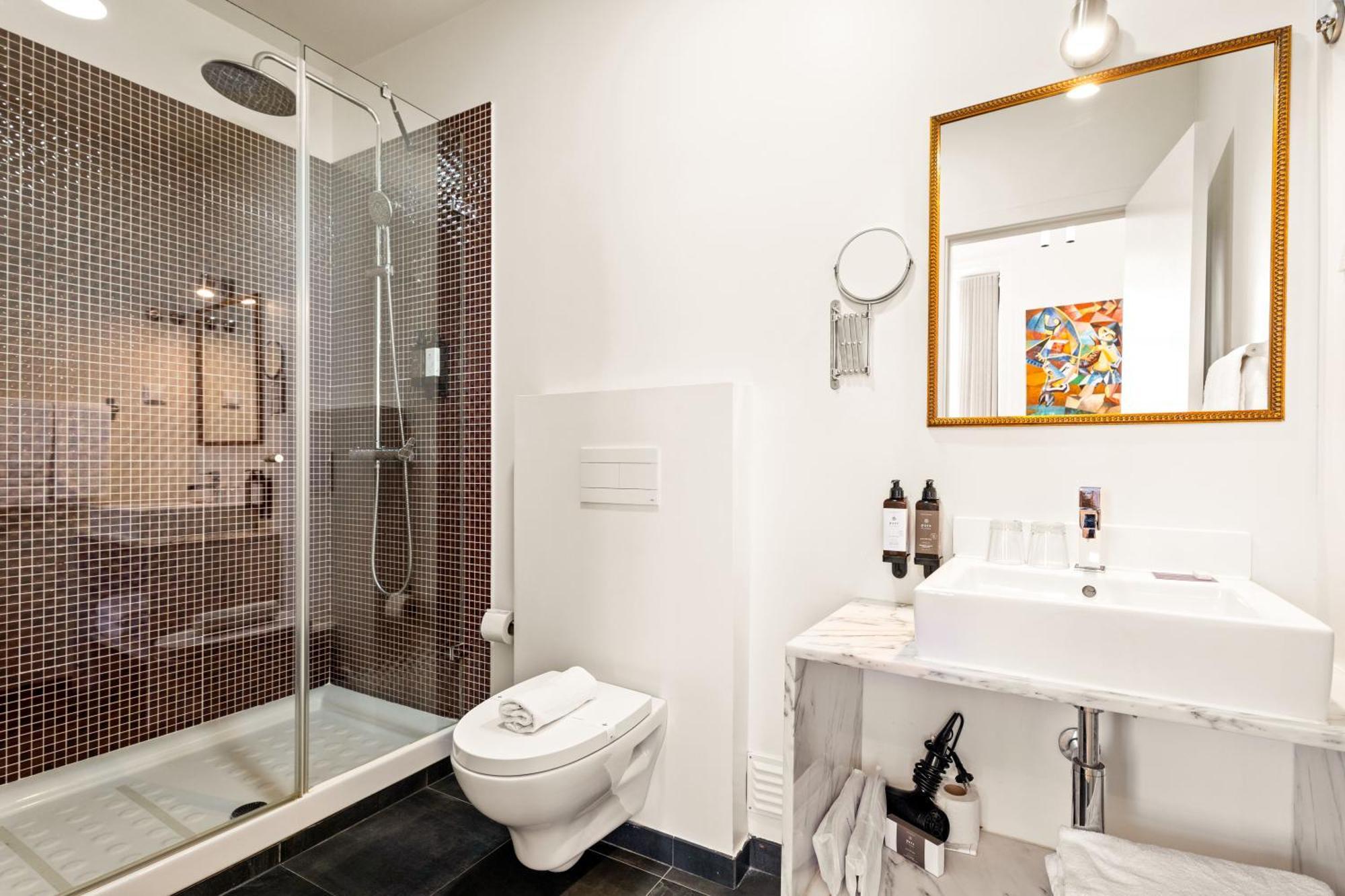 Superior Double or Twin Room